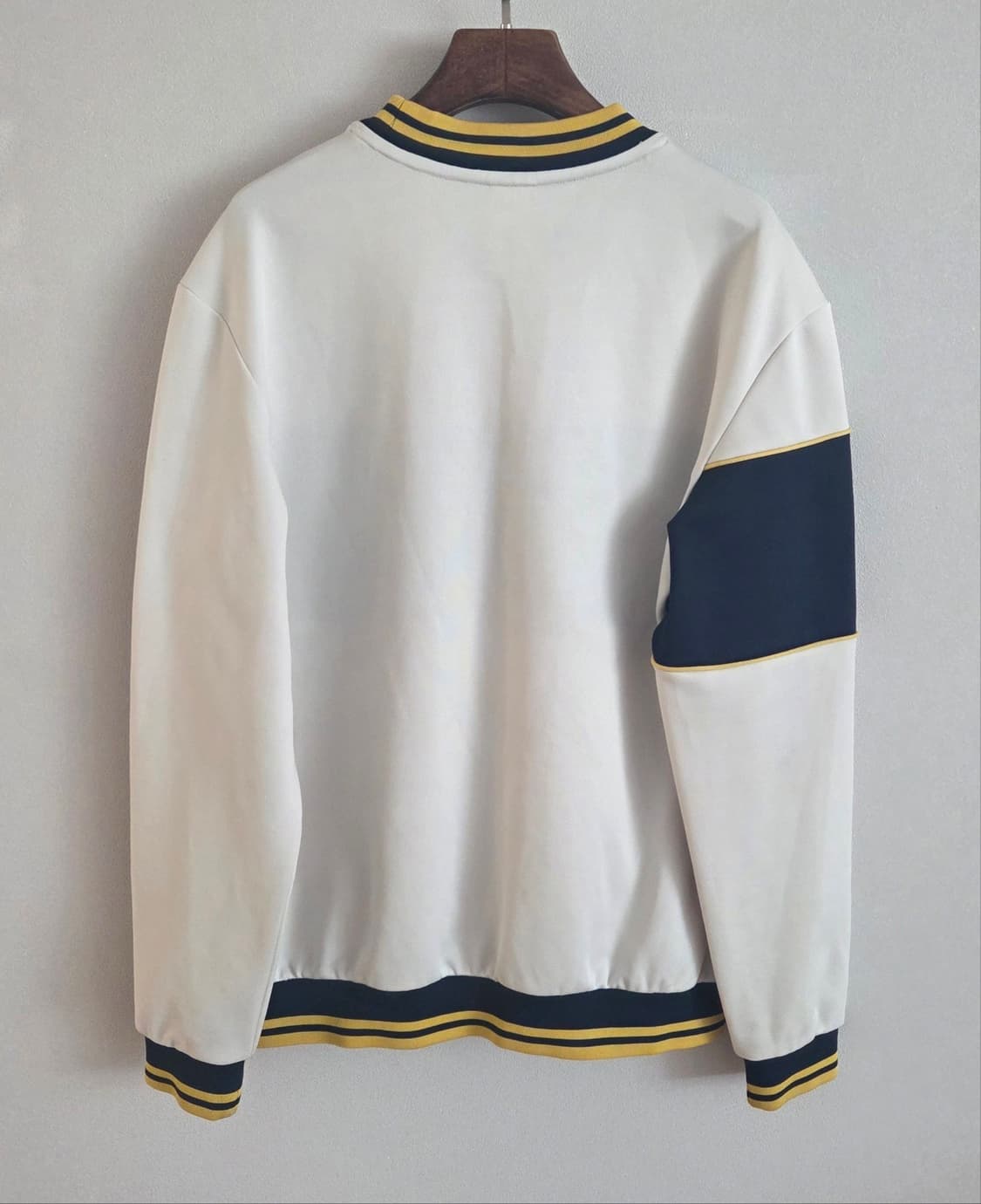 나이키 스포츠웨어 맨투맨 티셔츠 M 상품이미지4