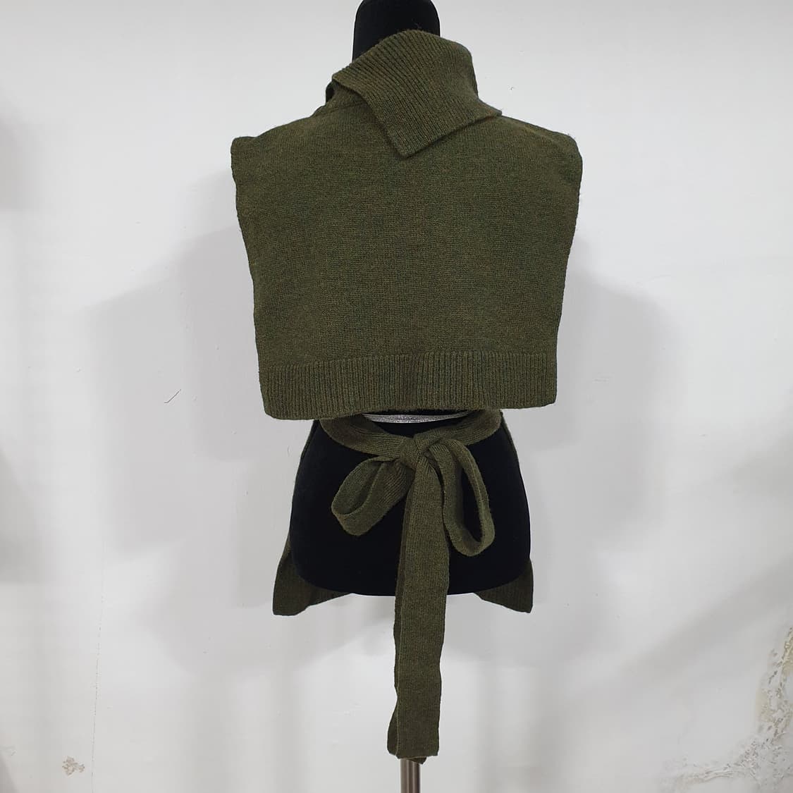 (38) ENFÖLD 엔폴드 모100 그린 타이백 하이넥 니트 베스트 상품이미지2