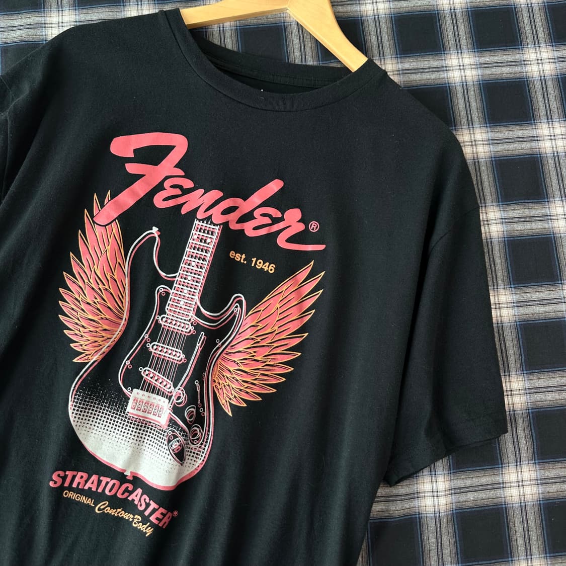 Fender 펜더 스트라토캐스터 기타 반팔 티셔츠 검정  상품이미지1