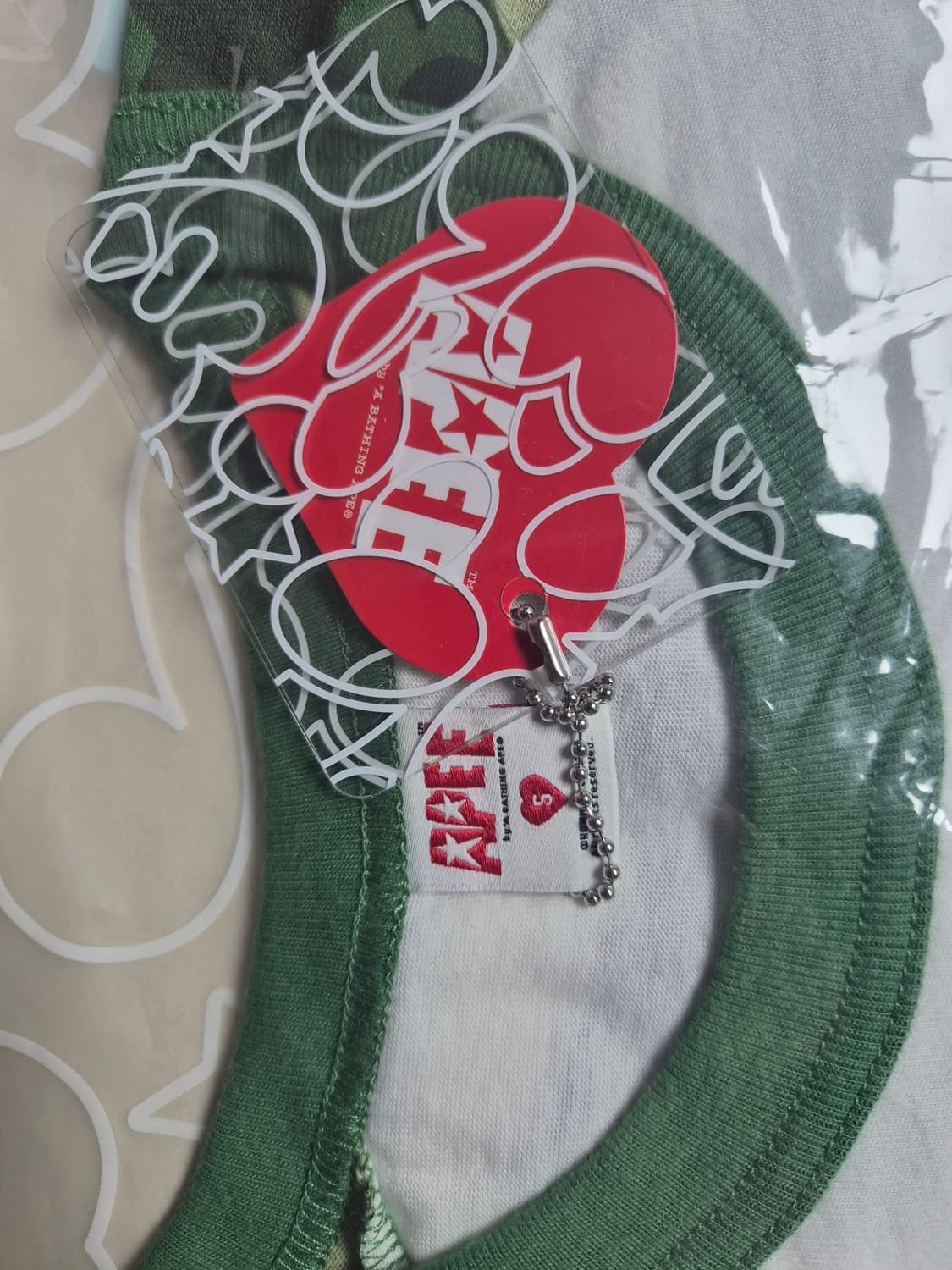 베이프 정품 여성용S 에이피 래글런 카모 긴팔티 상품이미지3