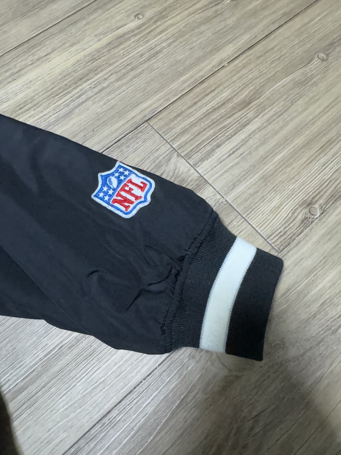 GU NFL 오클랜드 레이더스 스타디움 자켓 치카노 상품이미지4