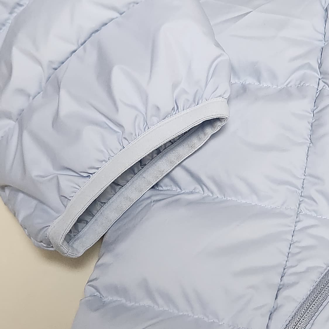 무신사스탠다드 시티레저 후디드라이트 다운 상품이미지3