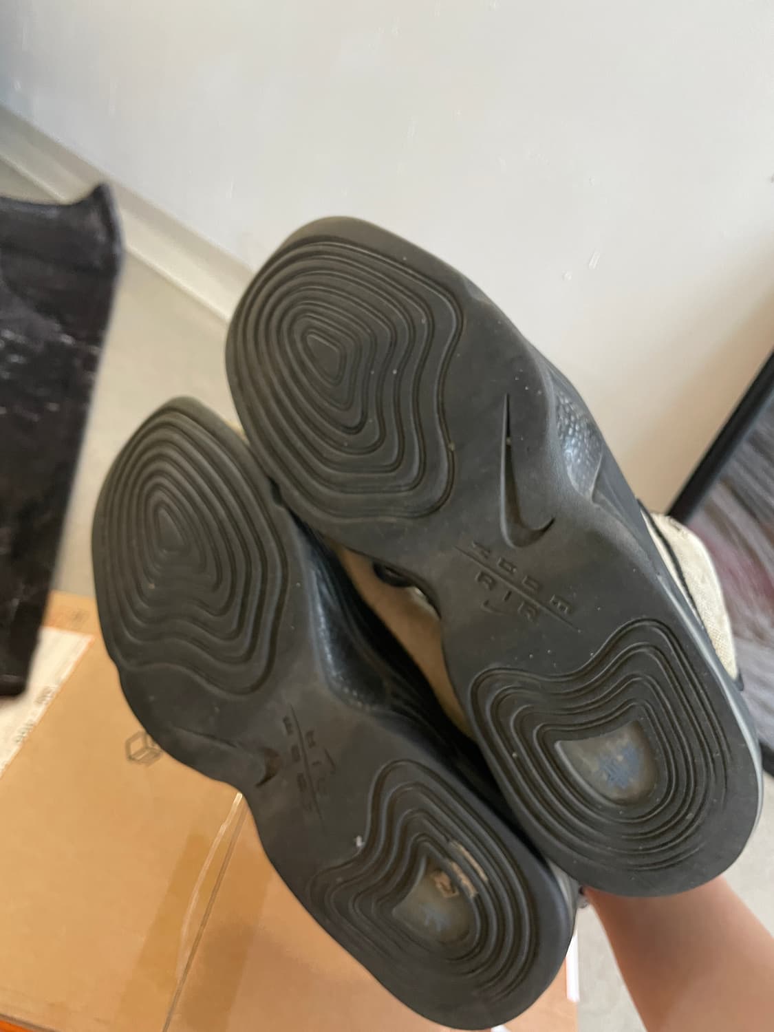 나이키 x 스투시 에어 페니 2 라탄 280 사이즈 상품이미지6