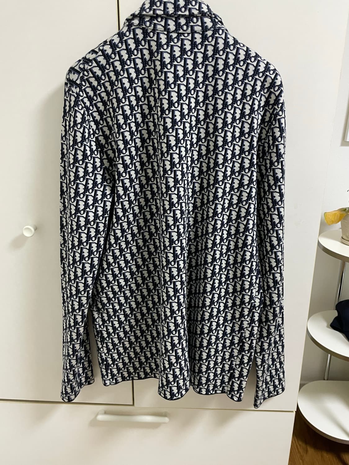 디올 오블리크 니트 오버셔츠 사이즈 s (옷걸이 보유) 상품이미지2