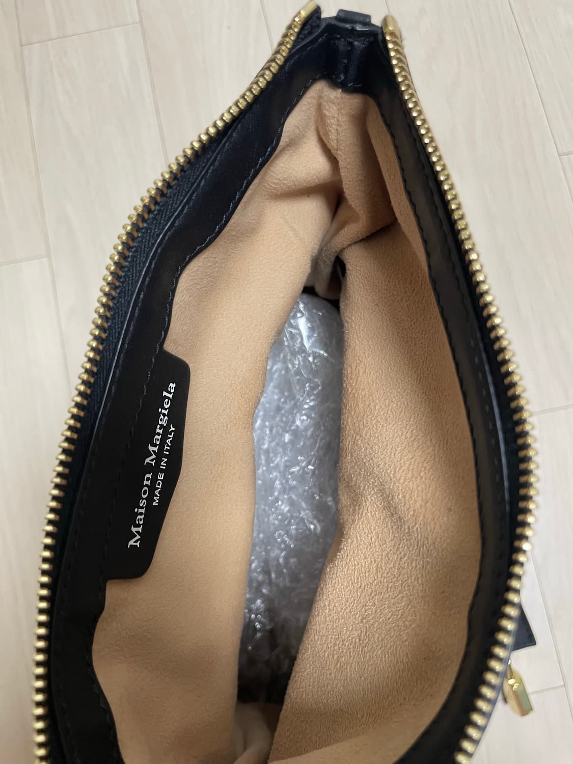 메종 마르지엘라 5AC 스몰 블랙 금장 상품이미지4