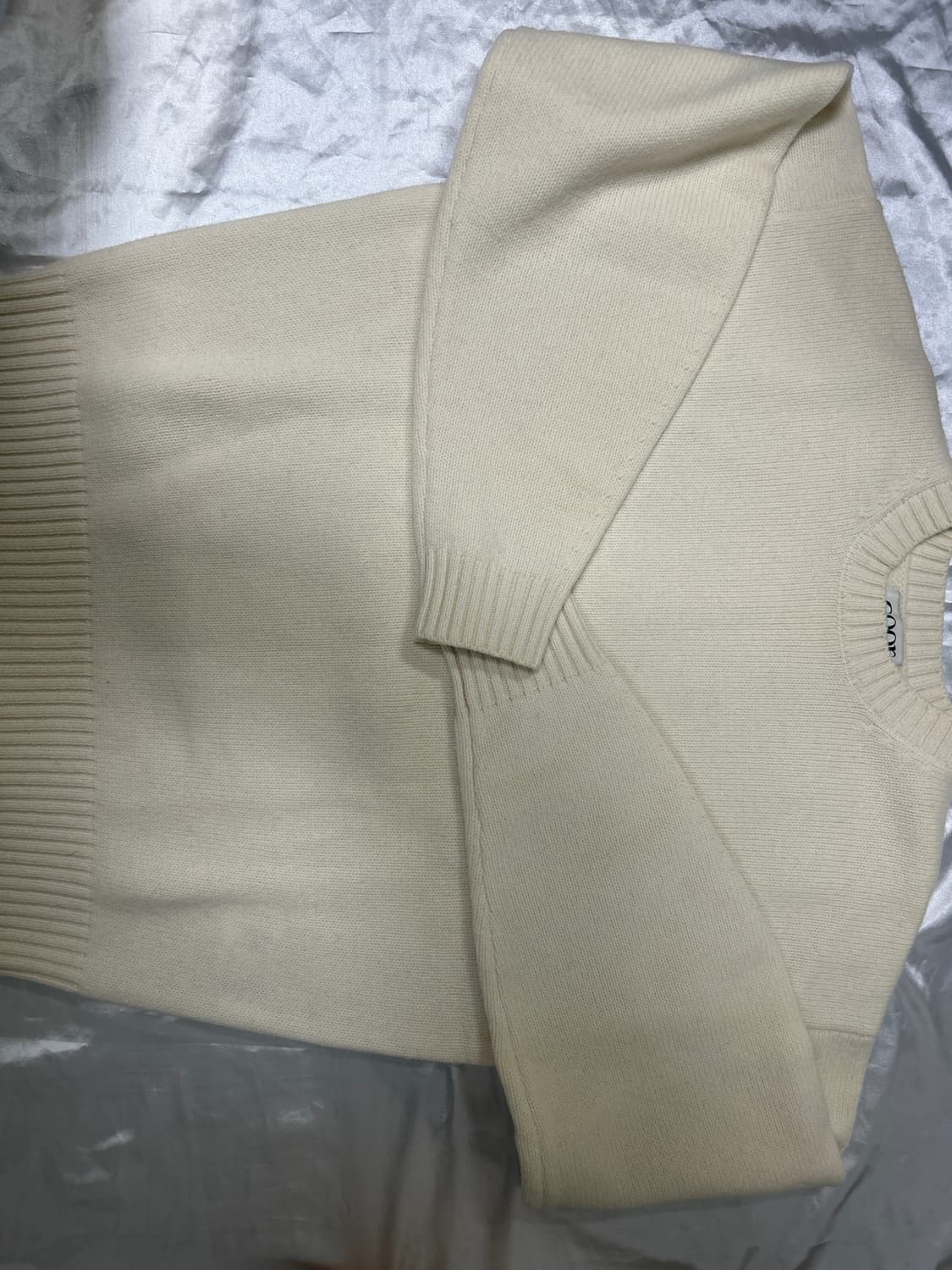 쿠어 울 크롭 크루넥 스웨터 (아이보리) 상품이미지8