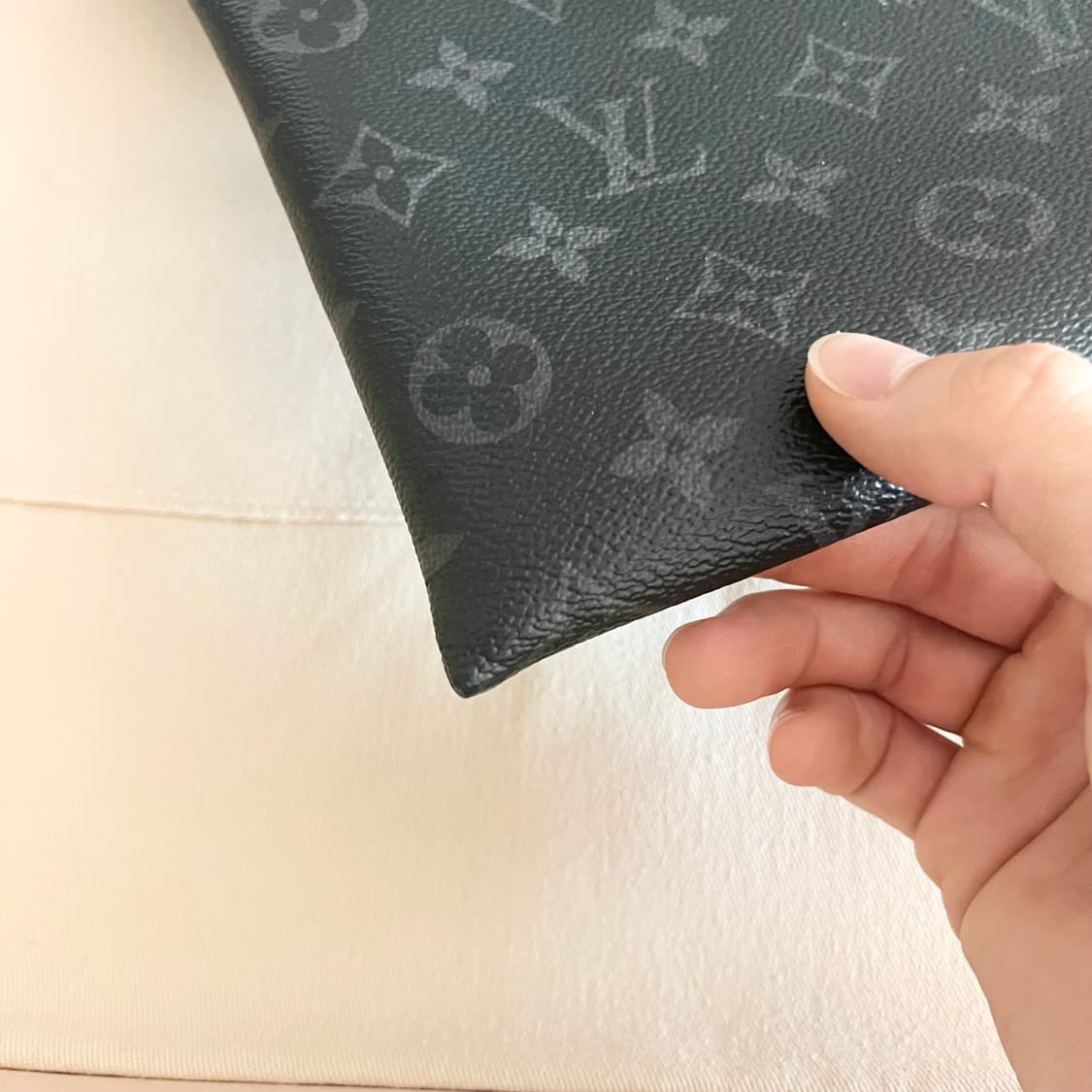 루이비통 이클립스 포쉐트 클러치 가방 상품이미지6