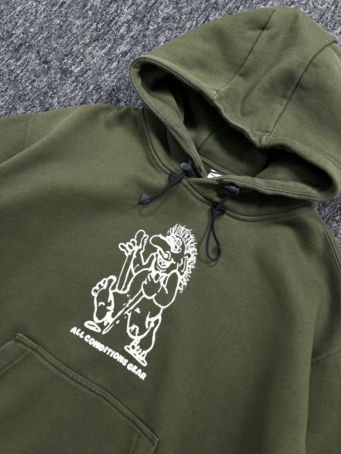 나이키 ACG 써마핏 카키 후드티 상품이미지4