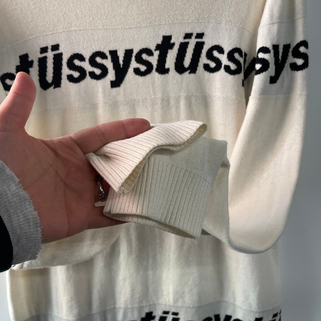 스투시 스펠아웃 롱 니트 상품이미지5