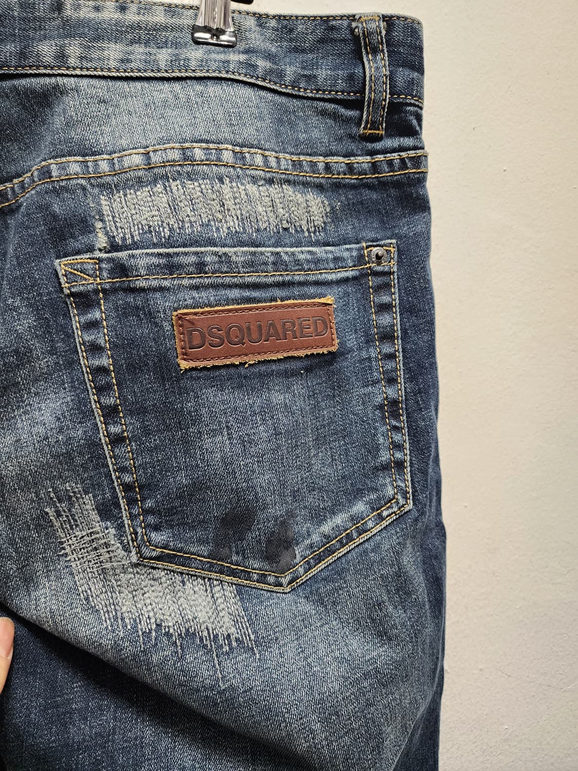 디스퀘어드2 런웨이 더티 슬림진 (디자이너착용) 상품이미지5