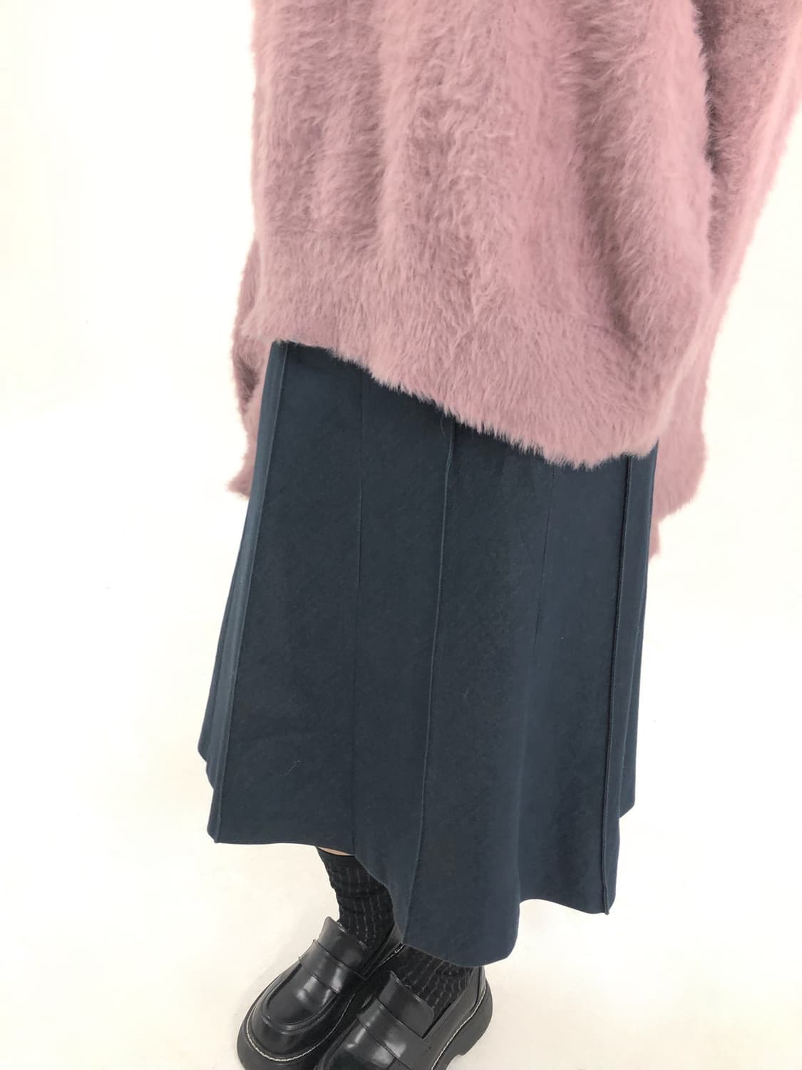 Denim Line Pleated Midi Skirt 상품이미지3