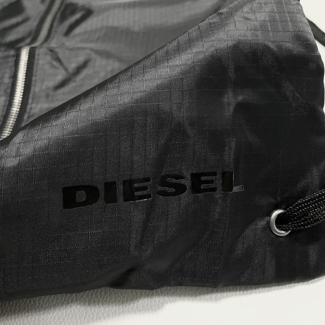 디젤 (Diesel) 상품이미지8