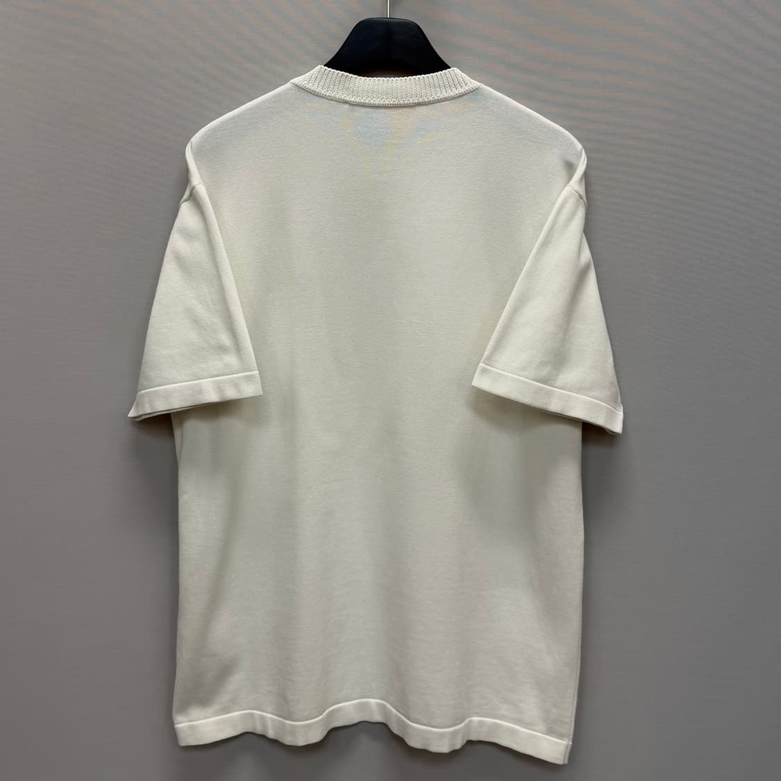 루이비통 시그니처 숏슬리브 니트 반팔티 ( 100 ) 상품이미지4