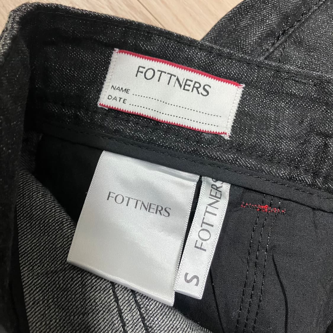 [새상품] 포트너스 투턱 와이드 블랙진 팬츠 상품이미지4