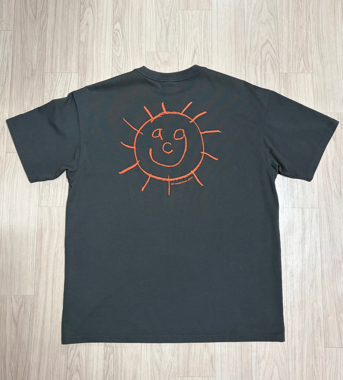 [L] 나이키 ACG 선샤인 반팔 티셔츠 차콜 다크 그레이 상품이미지1