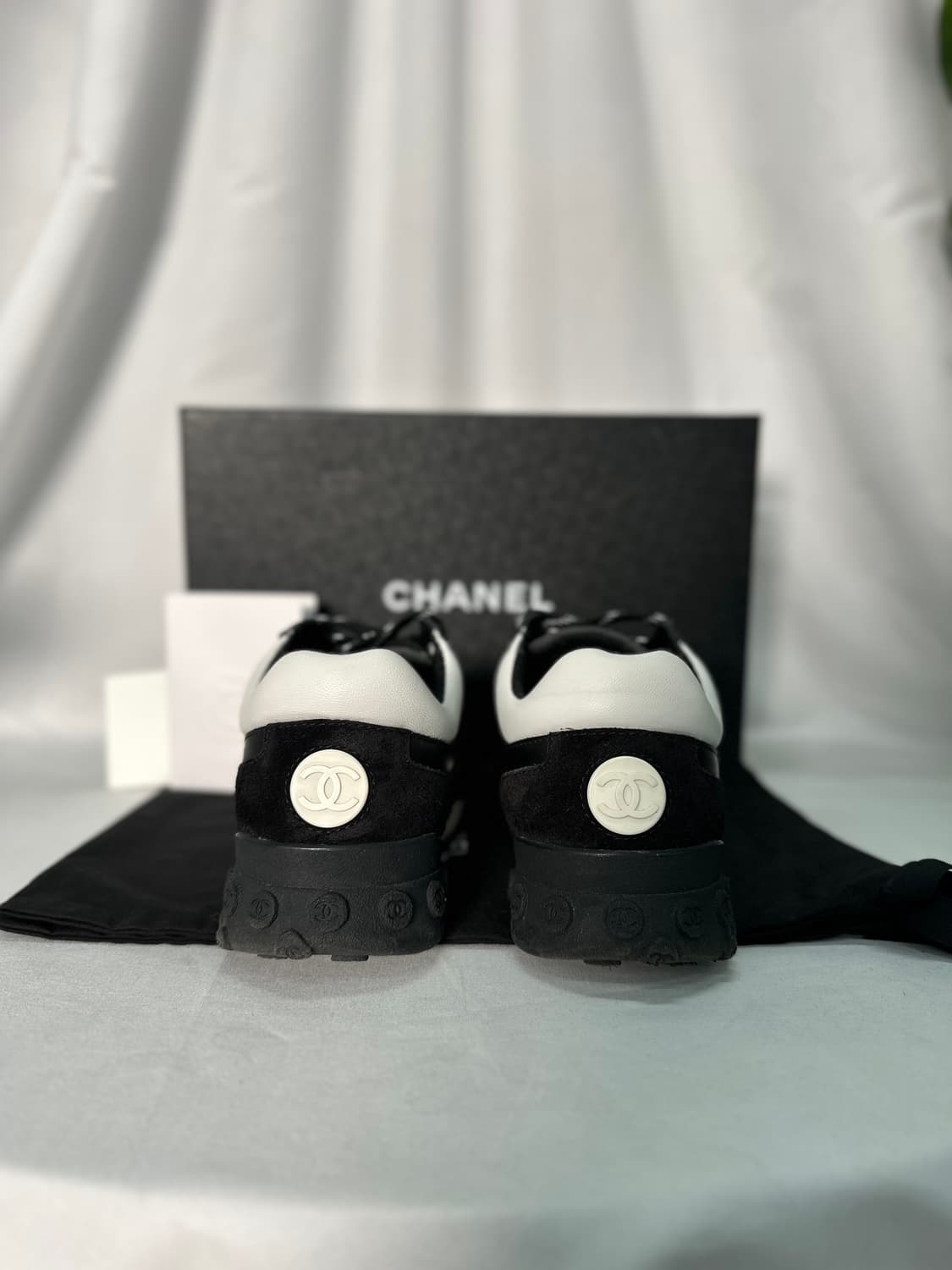 샤넬 CC로고 레터링 스니커즈 상품이미지6