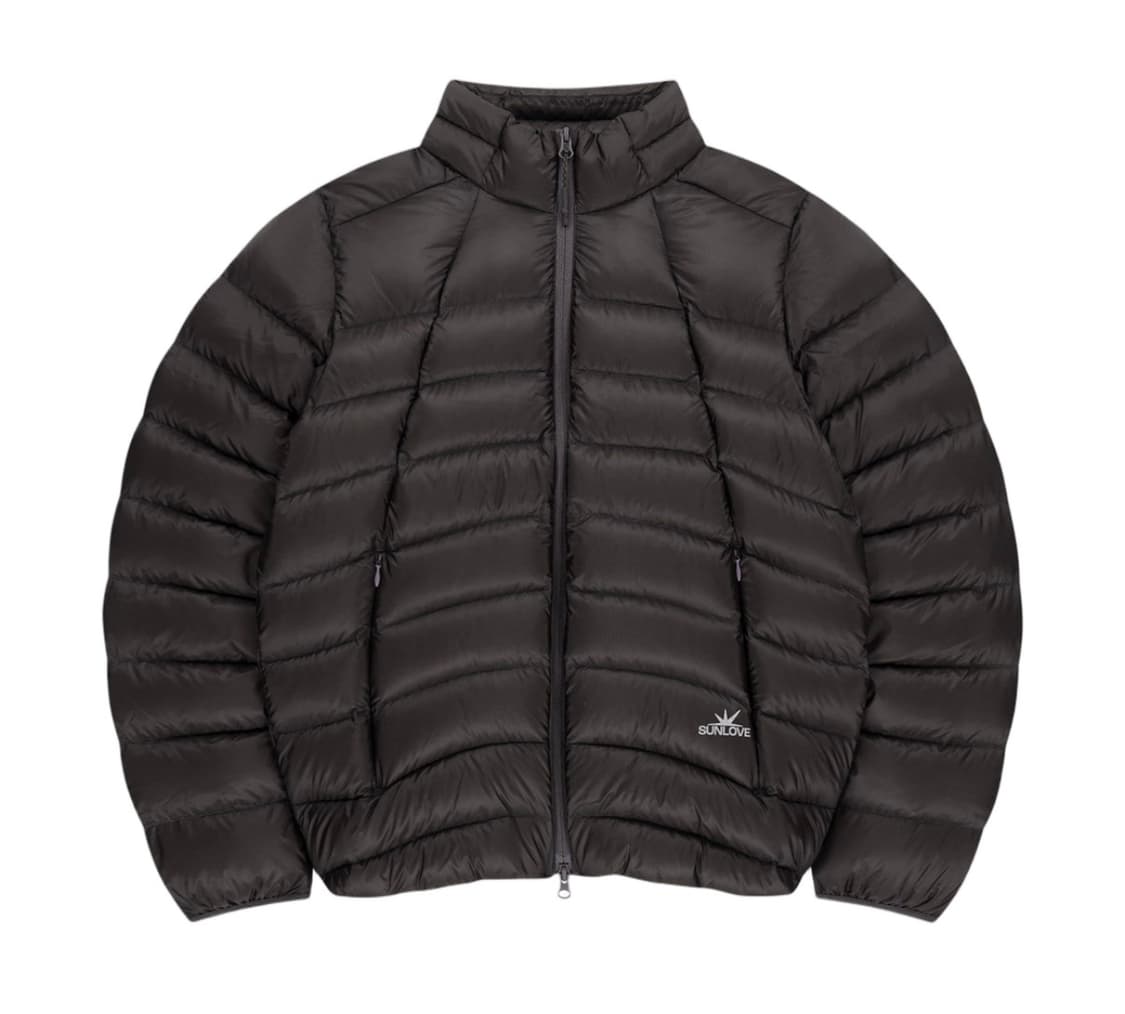 썬러브 플라이 라이트 다운 자켓 차콜 m 구합니다 상품이미지1