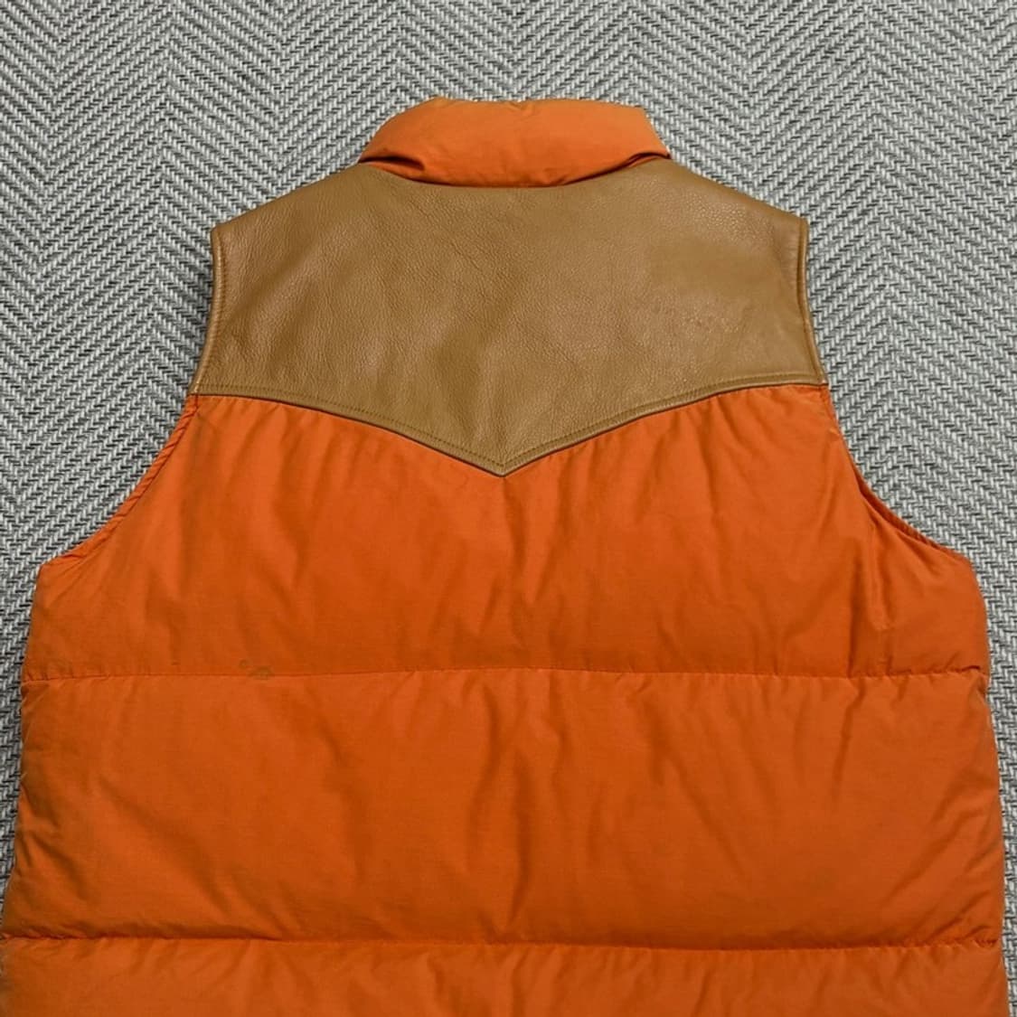 안티발 레더 패딩 베스트 v1867 상품이미지4