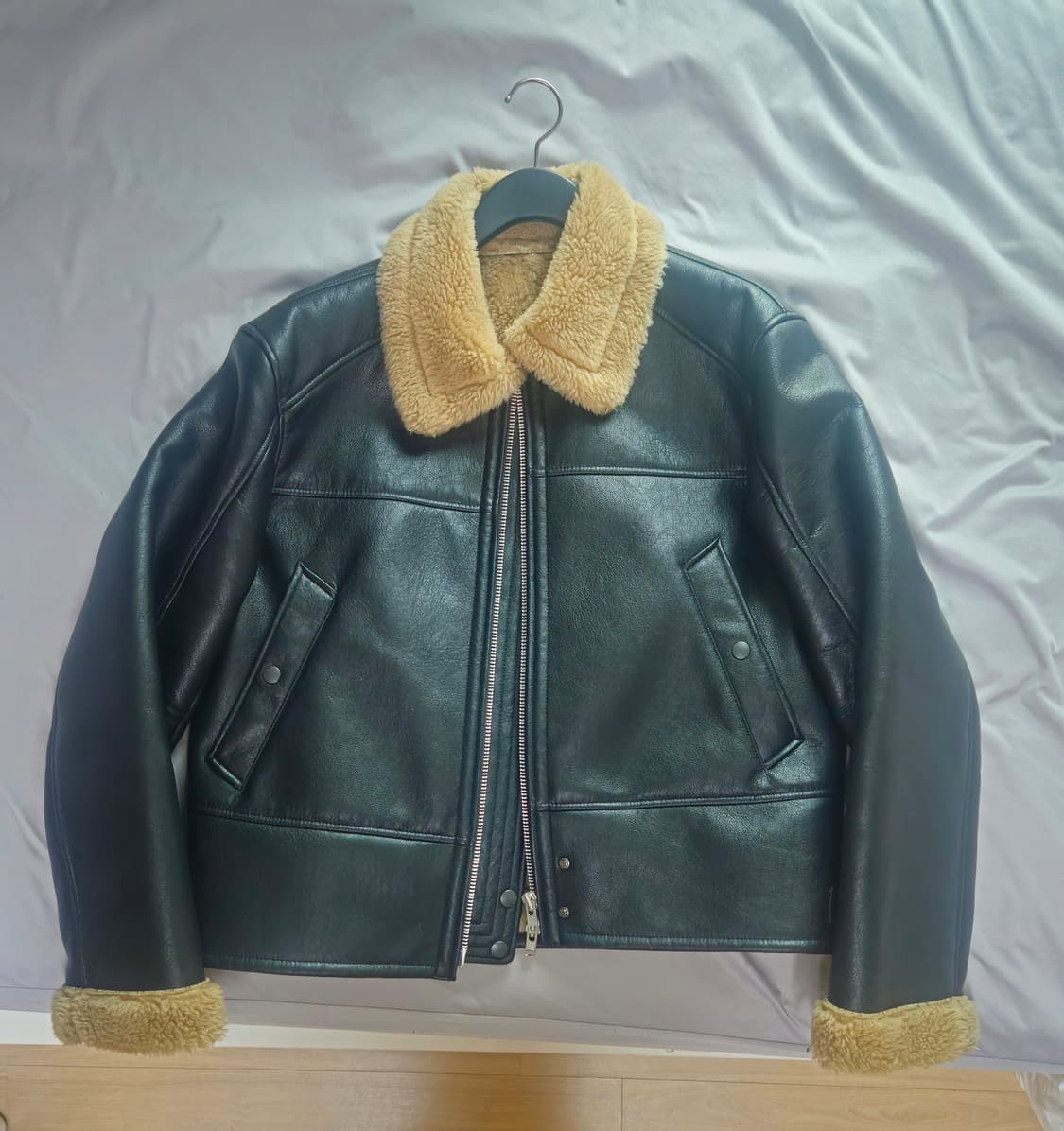 알렌느 3D 포우 시어링 크롭 자켓 무스탕 2 사이즈 상품이미지1