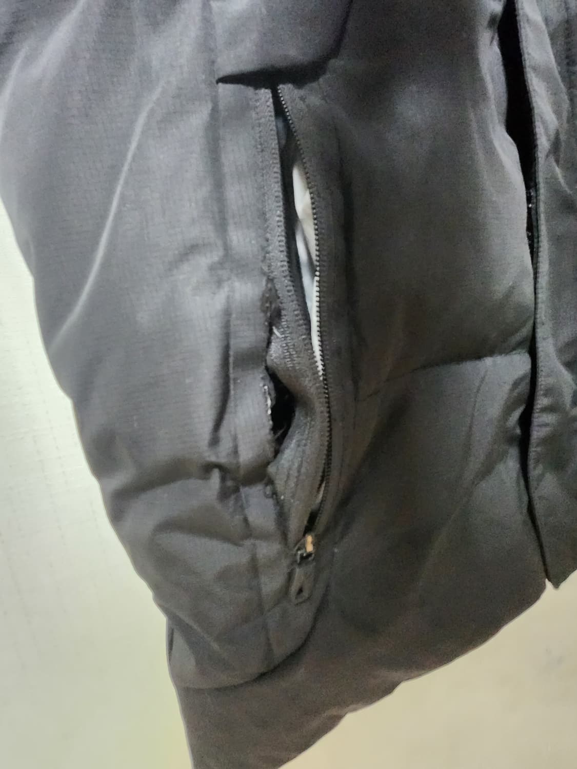 스파이더 조끼패딩 상품이미지2