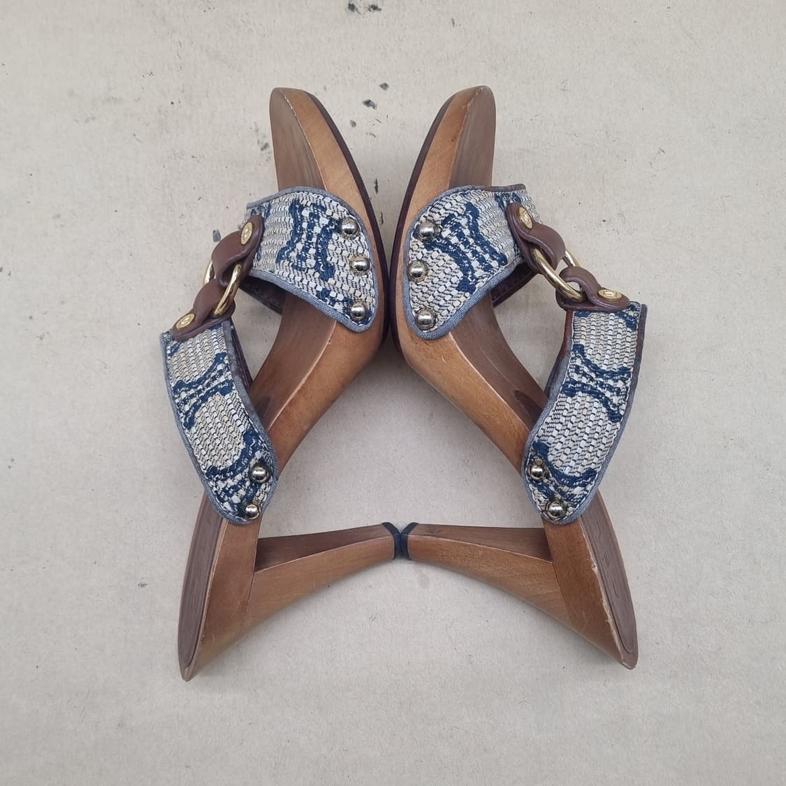 셀린느 여성슬리퍼230 굽9 상품이미지5