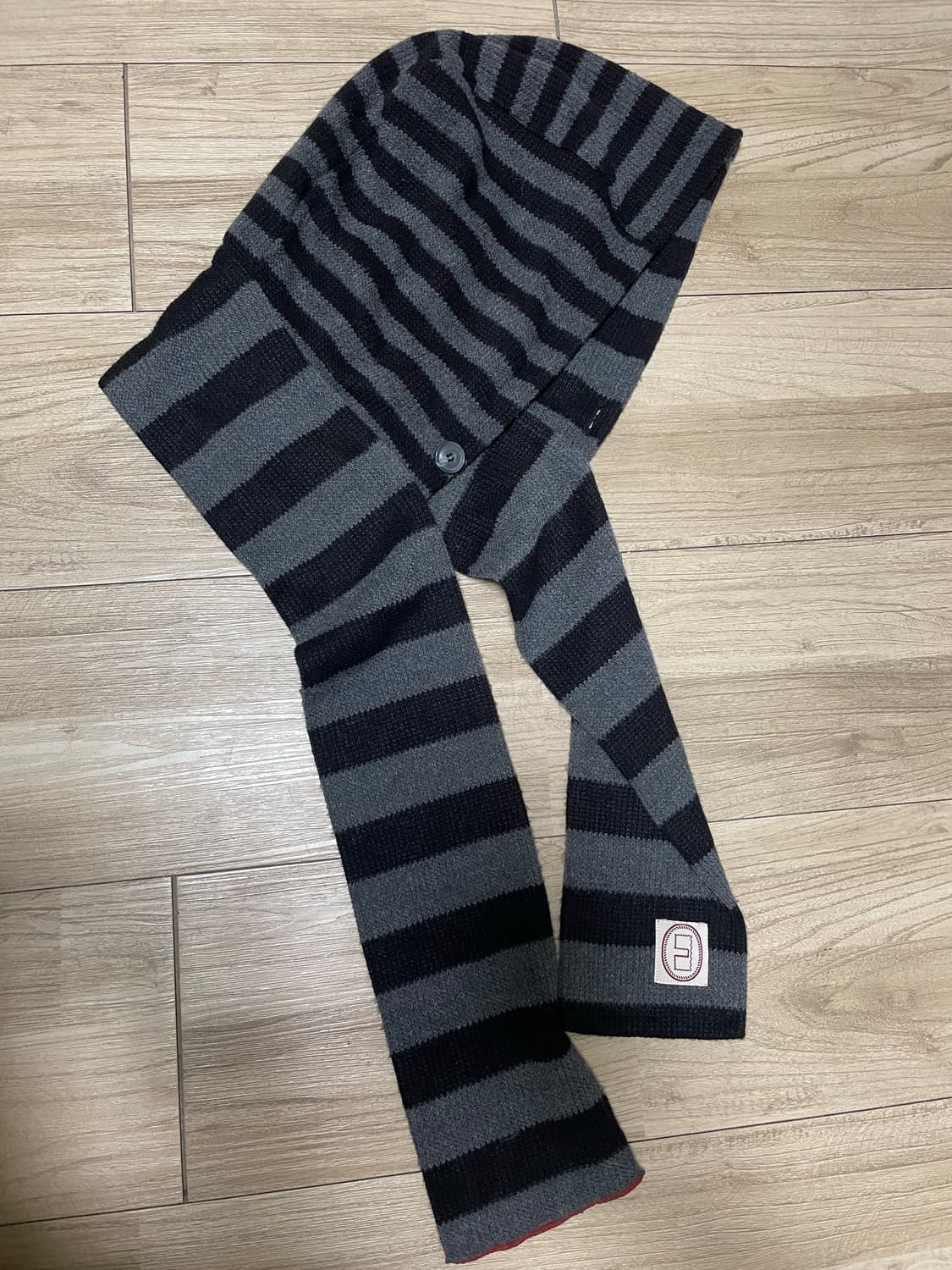 카락터 스트라이프니트 머플러 블랙차콜 상품이미지3