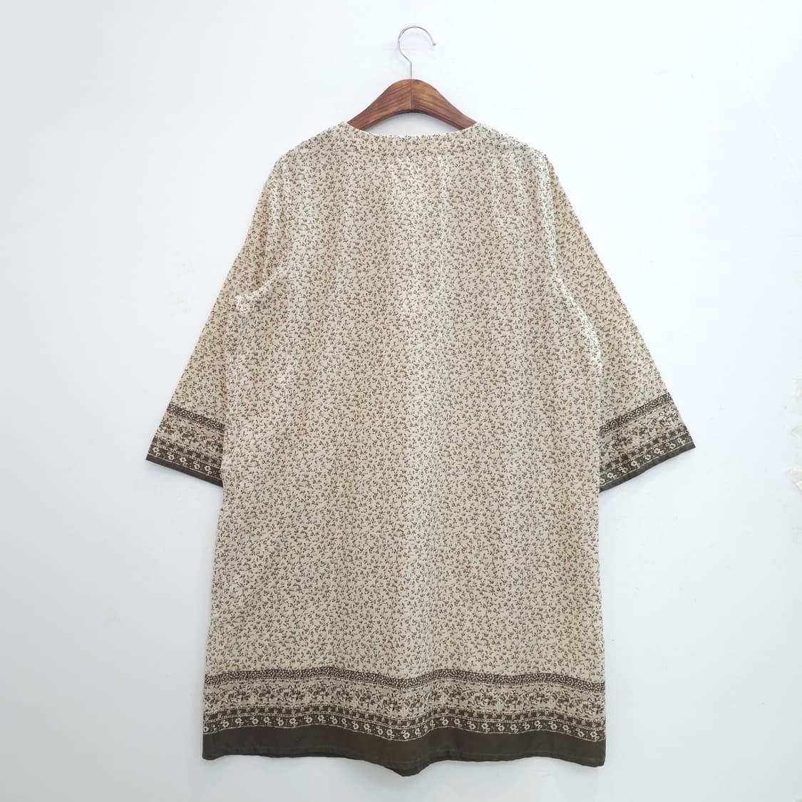 어스뮤직 플로럴 패턴 9부 포켓 원피스 상품이미지2