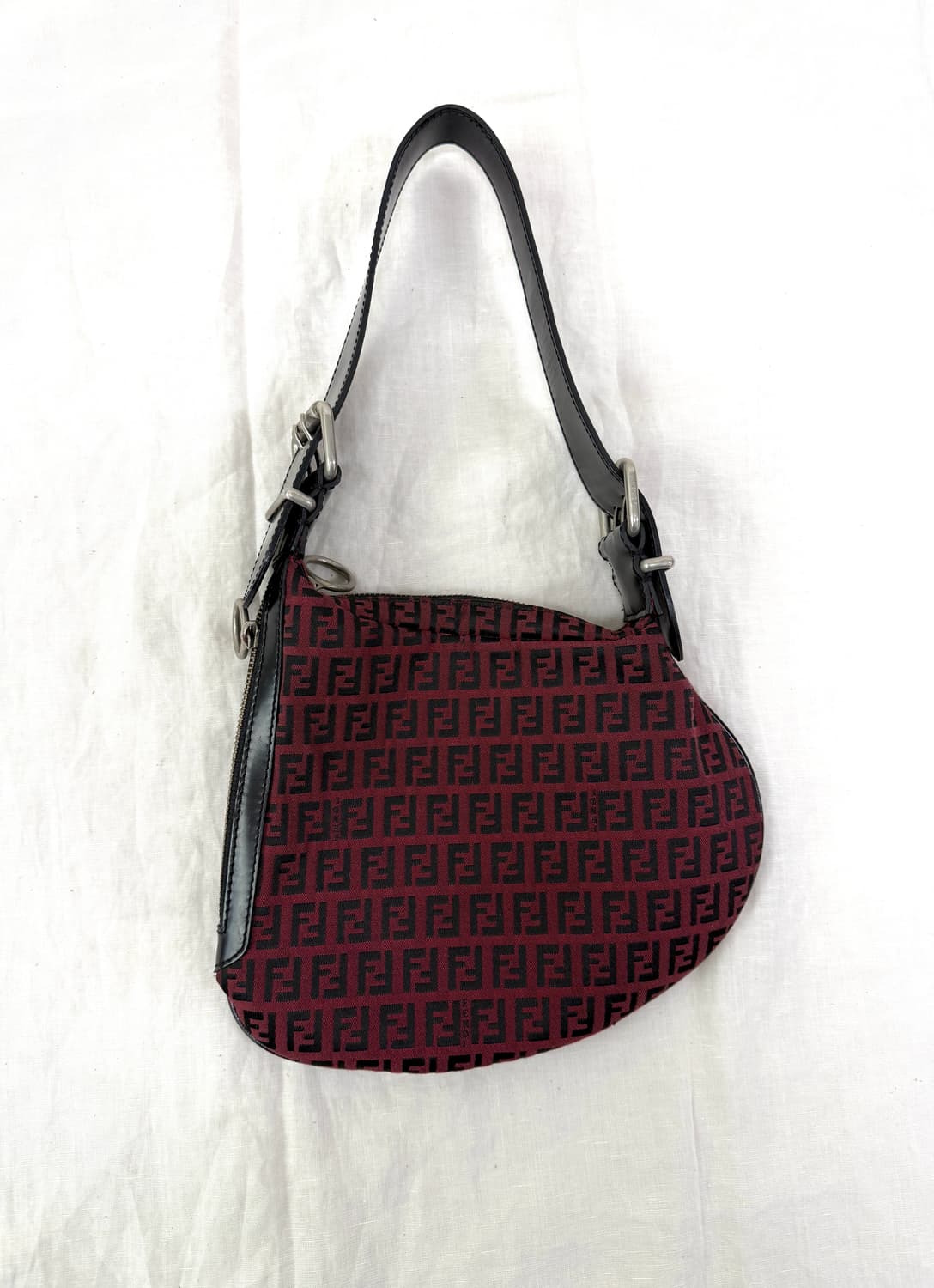 펜디 캔버스 오이스터 백 fendi oyster 상품이미지1