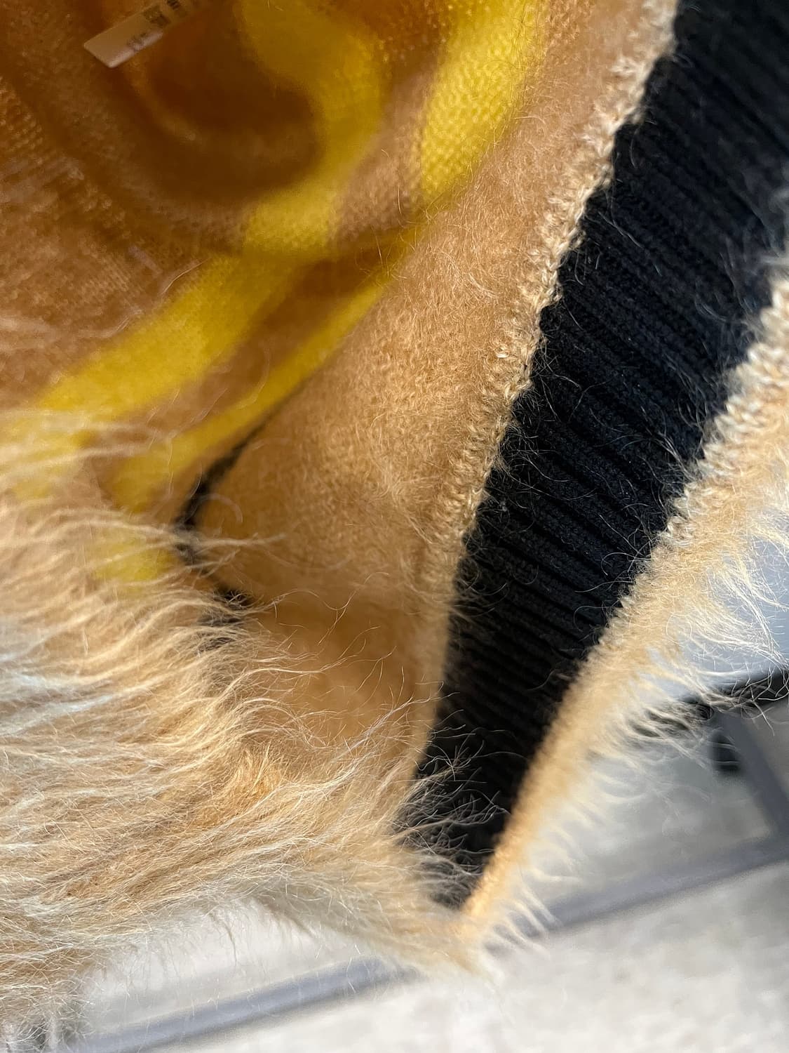 100) 로에베 오버 모헤어 니트 상품이미지6