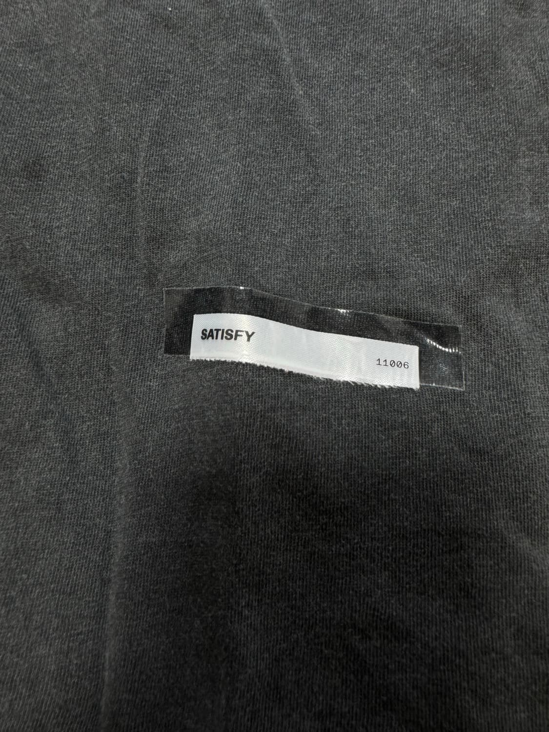 세티스파이(Satisfy) 모스테크 티셔츠 에이지드 블랙 L 상품이미지3