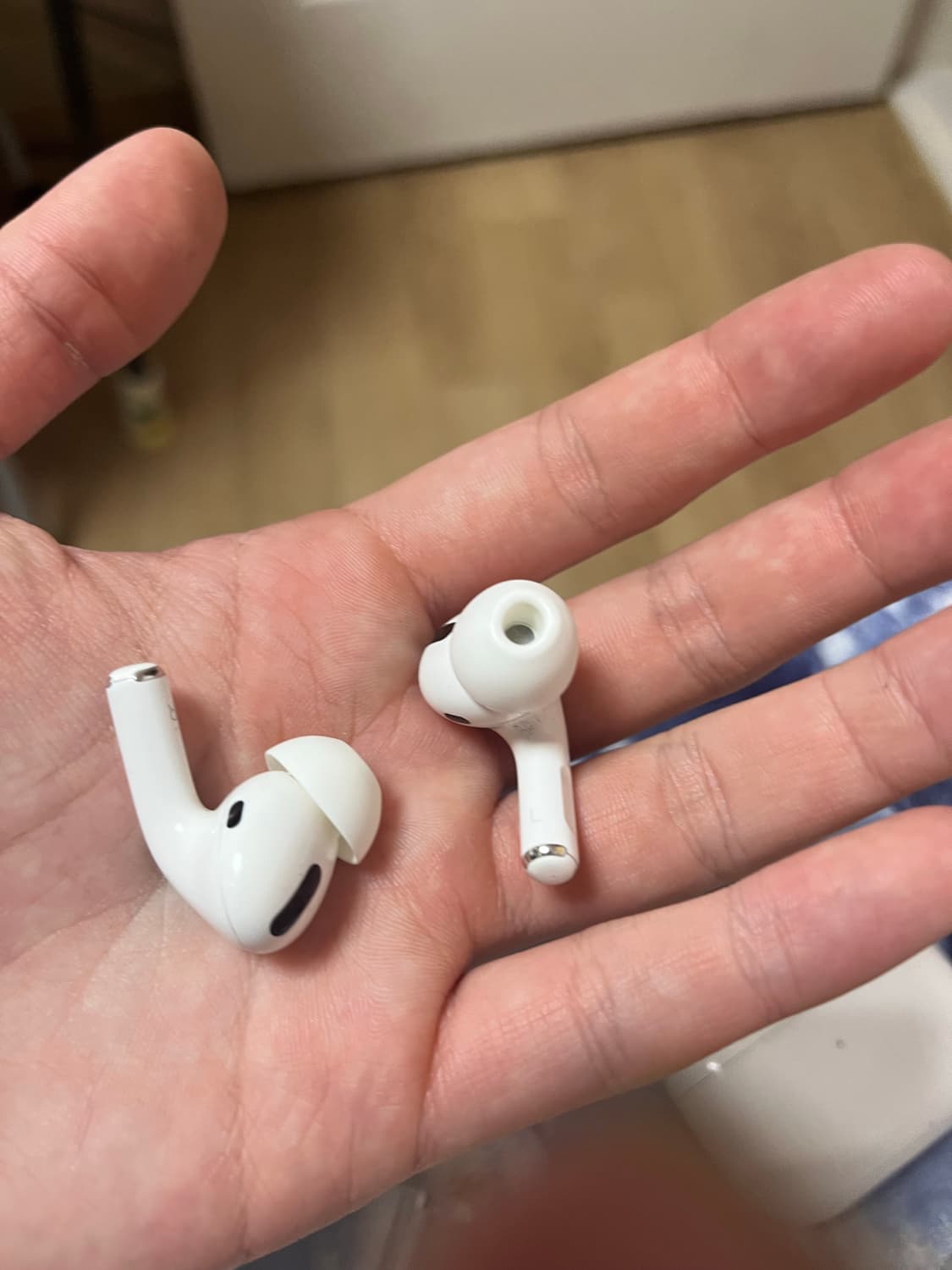 에어팟 프로 왼쪽 불량 오른쪽 정상 풀박 판매해용 상품이미지4
