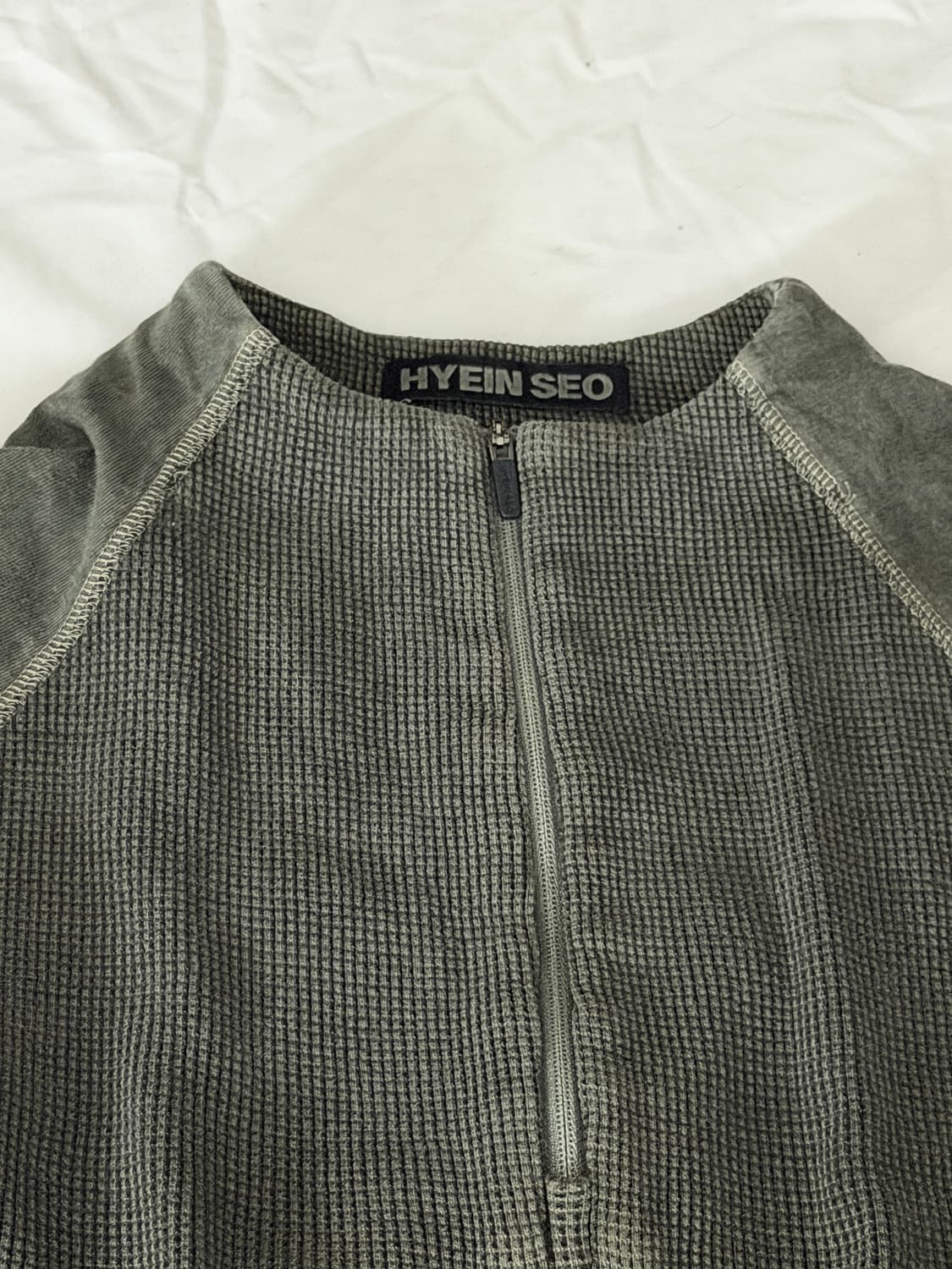 HYEIN SEO Half-Zip Raglan 혜인서 하프집업 상품이미지5