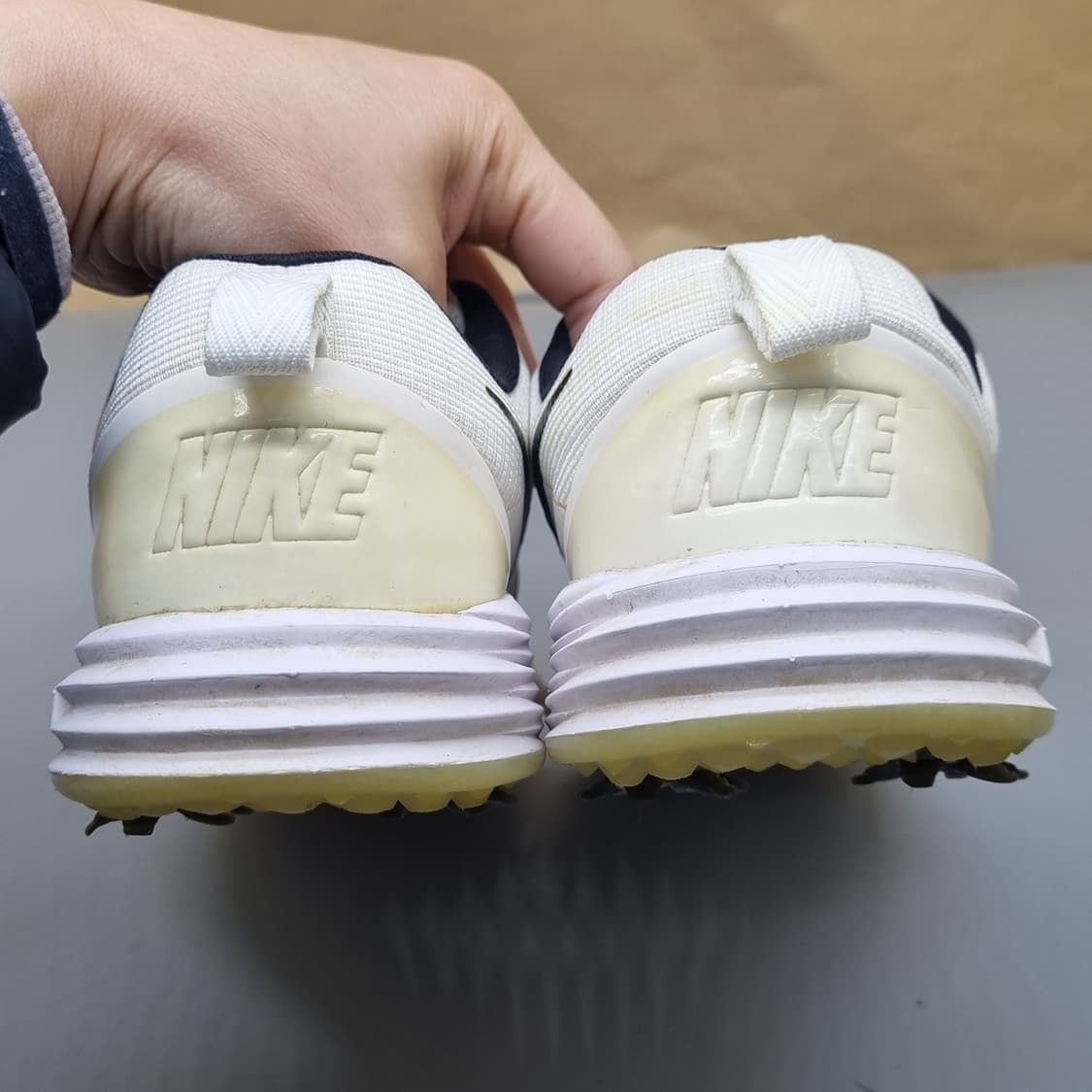 나이키 루나 커맨드2 보아 골프화 245 상품이미지4