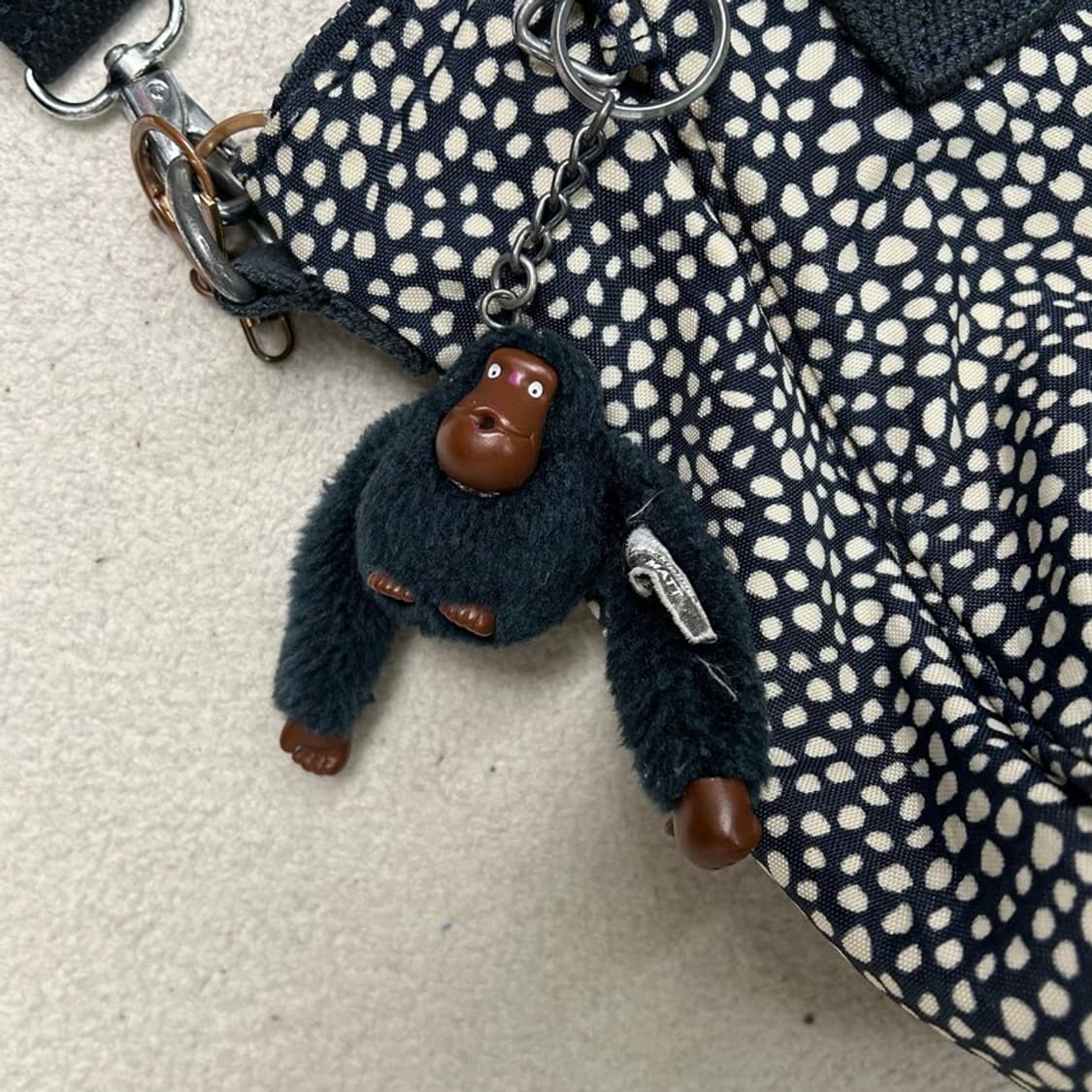 키플링 Y2K 도트 땡땡이 핸드/크로스백 상품이미지2