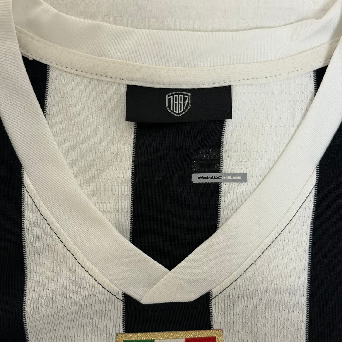 유벤투스 13-14 홈 마르키시오 상품이미지4