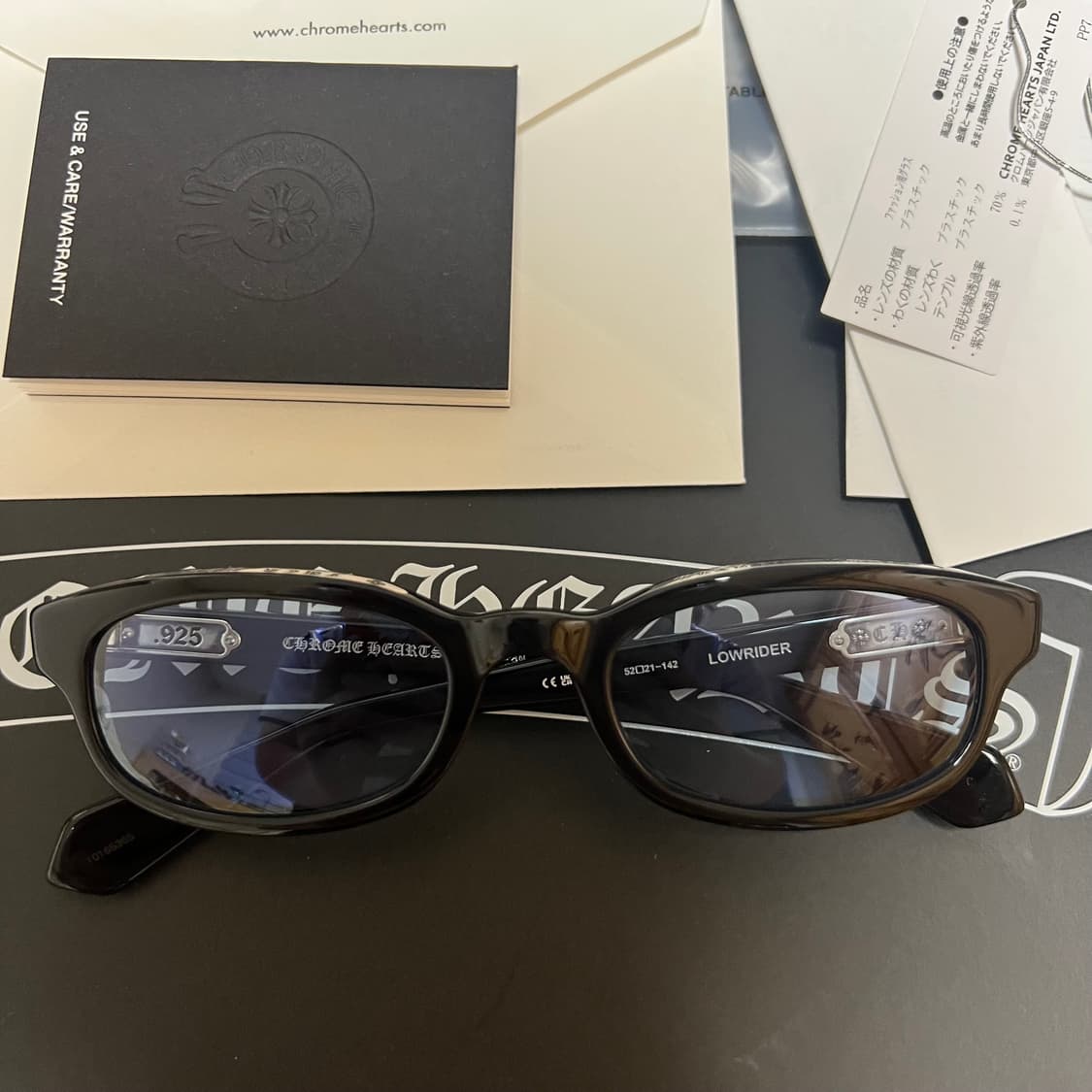 크롬하츠 로우라이더 BK (유광 블루렌즈) 새제품 판매합니다 상품이미지2