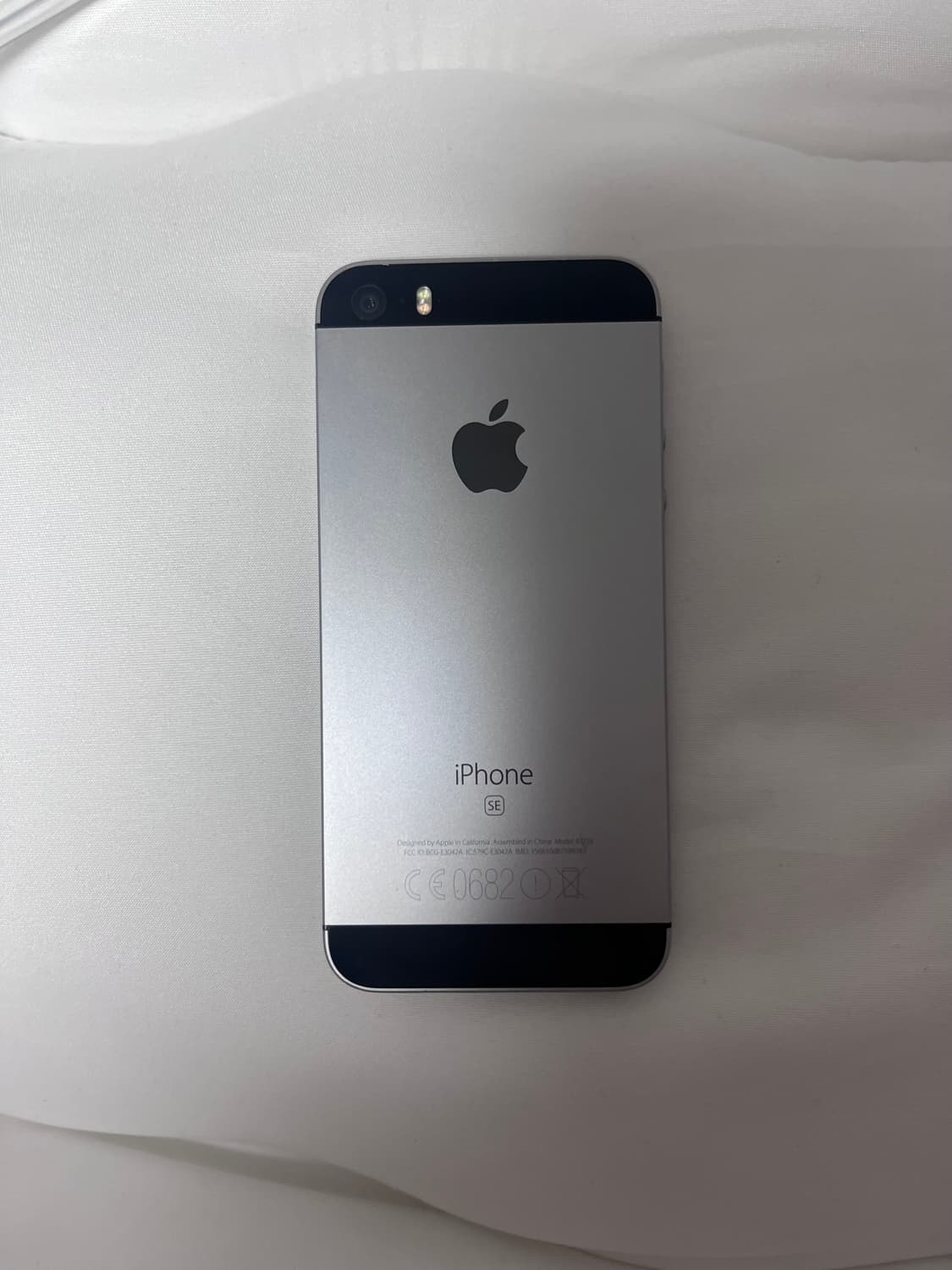 아이폰 se1 스페이스그레이 상품이미지1