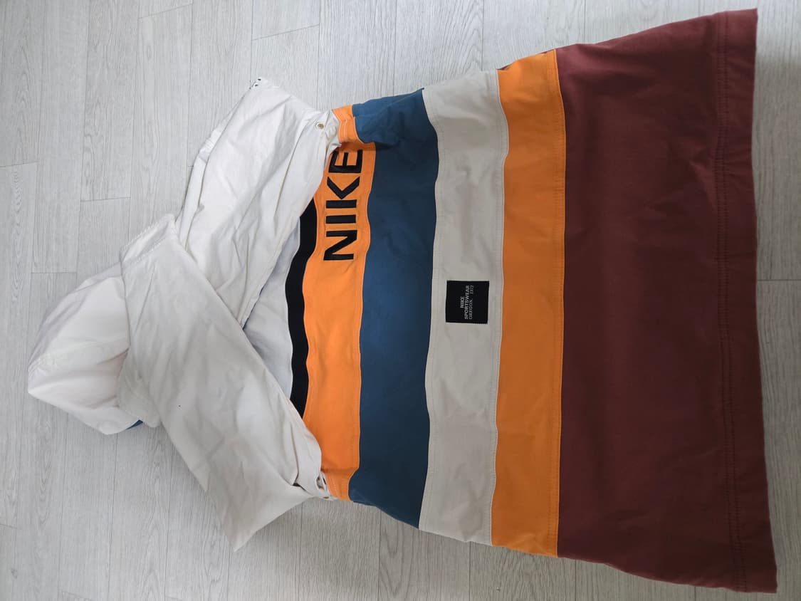 나이키 아노락 상품이미지3