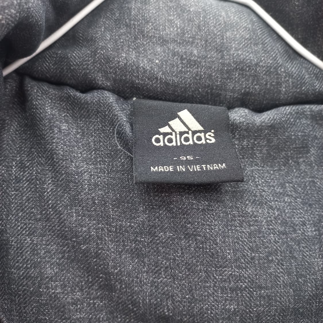 아디다스 다운 회색패딩 (남95) 상품이미지3