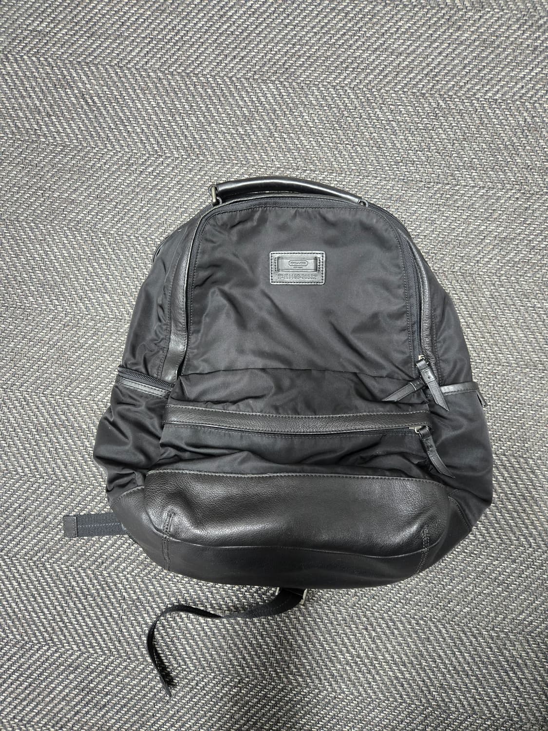 코치 블랙 백팩 공용 백팩 가방 상품이미지1