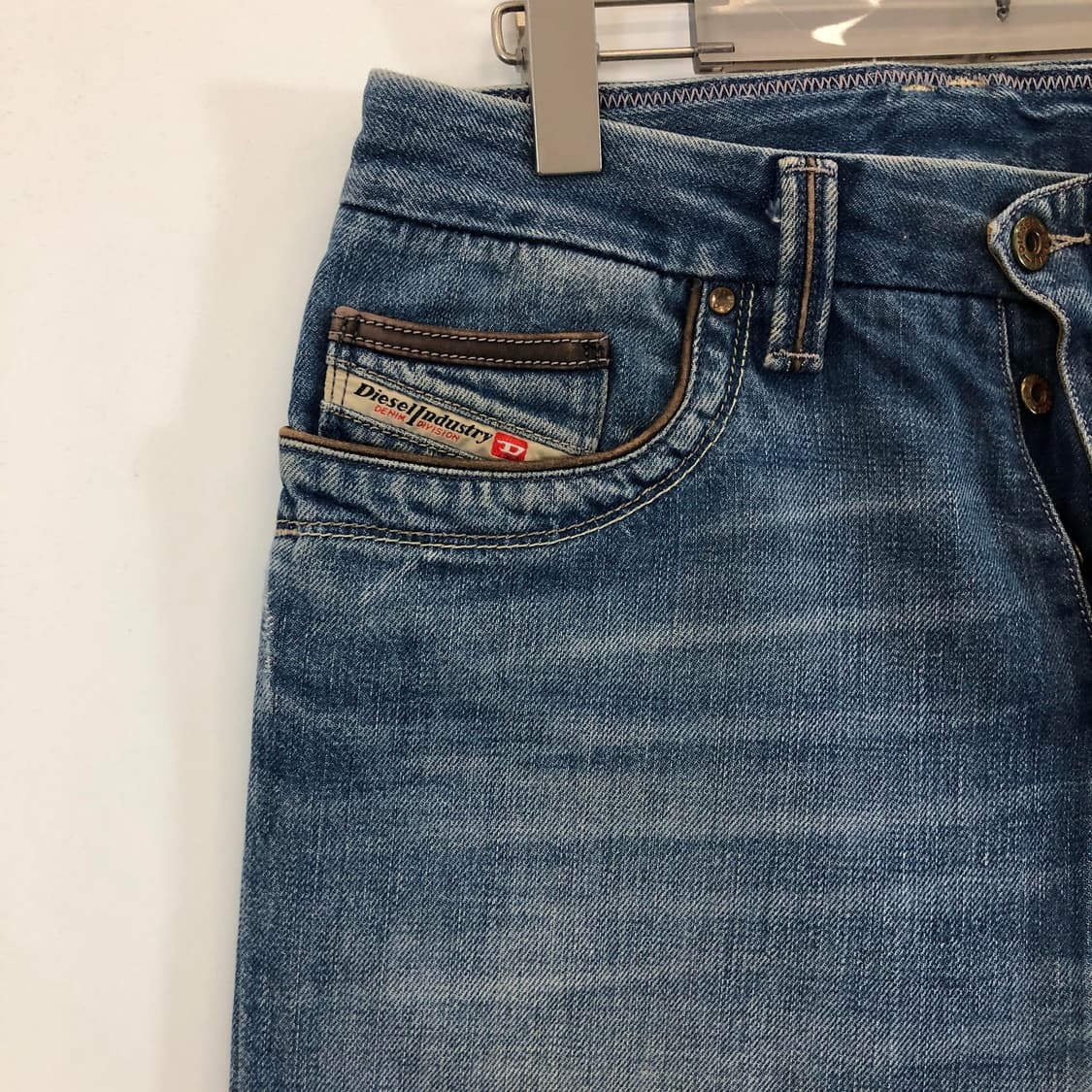 디젤 ARKERER 버튼플라이 워싱 데님진 30 인치 상품이미지2