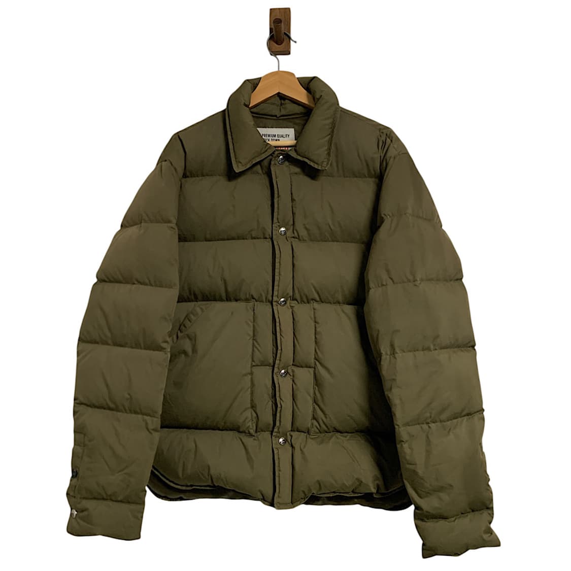 스튜디오 톰보이 남여공용 카키 숏패딩 상품이미지1