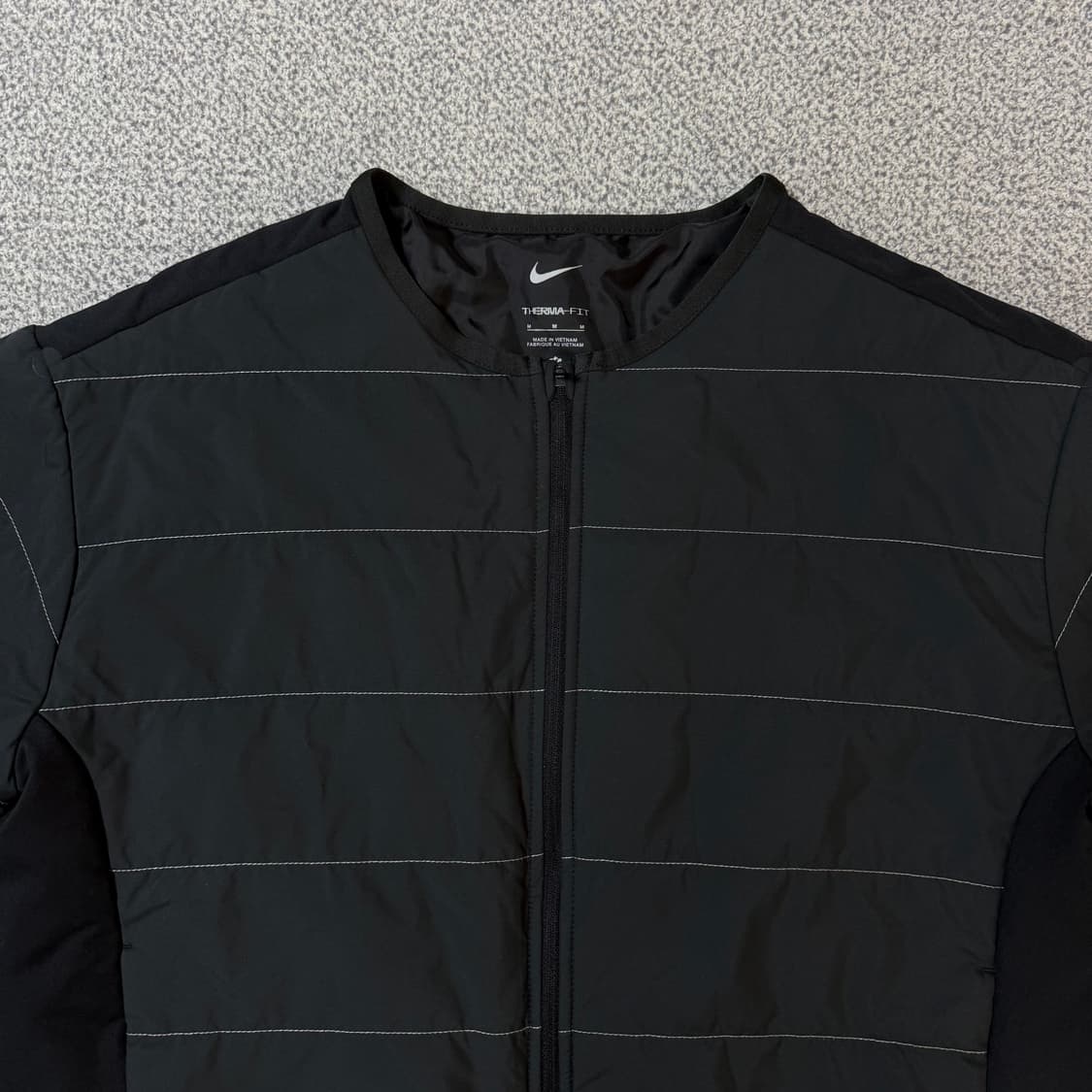[정가 15만원] 나이키 써마핏 러닝 자켓 여성용 M 상품이미지4