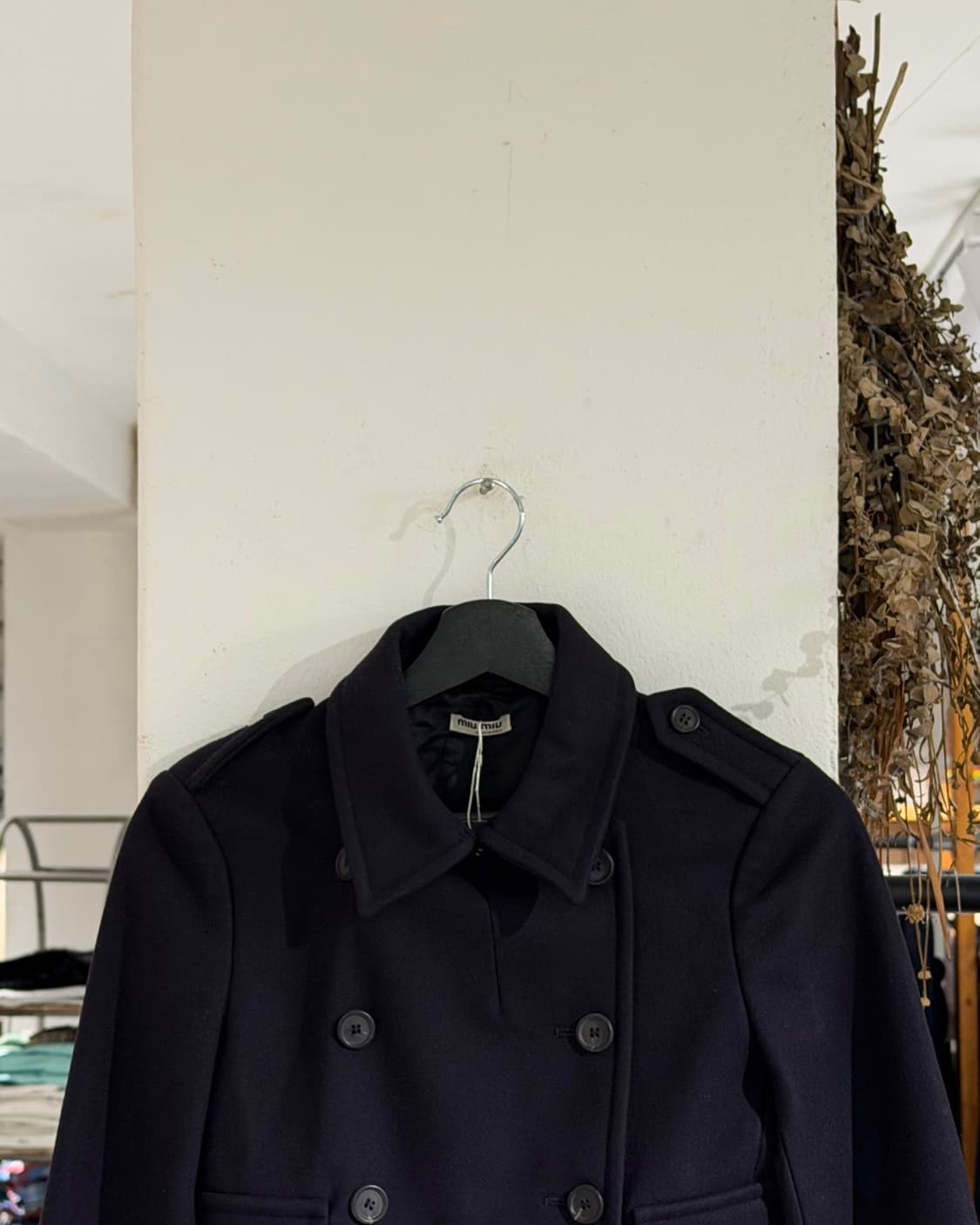 미우미우 다크네이비 더블브레스티드 크롭 피코트 상품이미지4