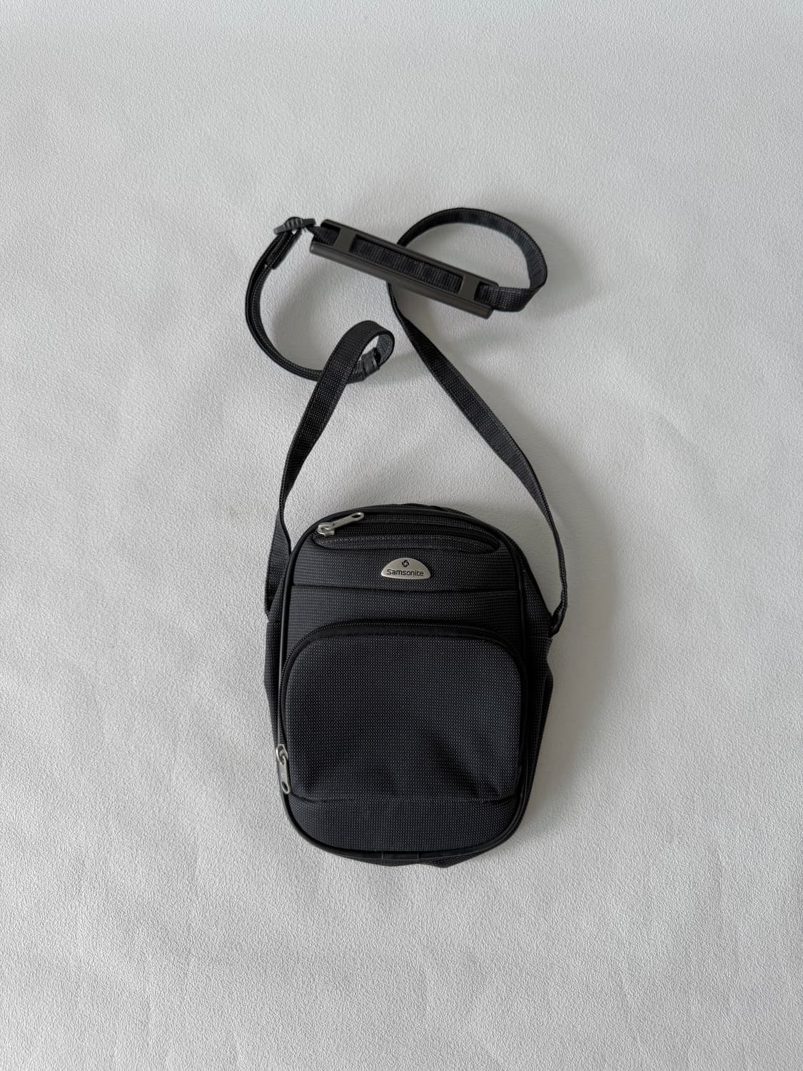 올드 샘소나이트(Samsonite) 크로스백 상품이미지1