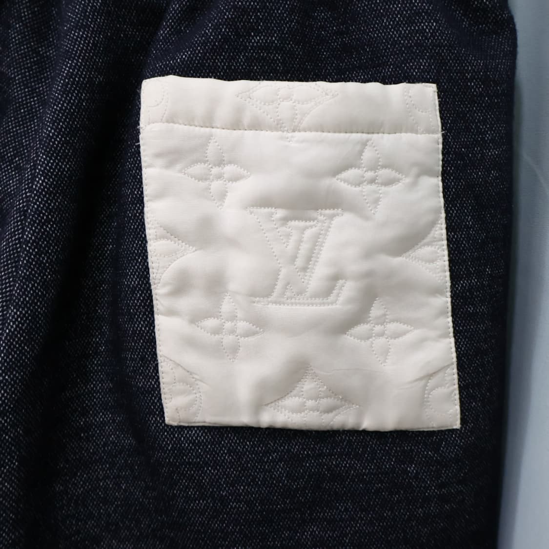 루이비통 모노그램 포켓 하이브리드 스웨트 팬츠 M 상품이미지8