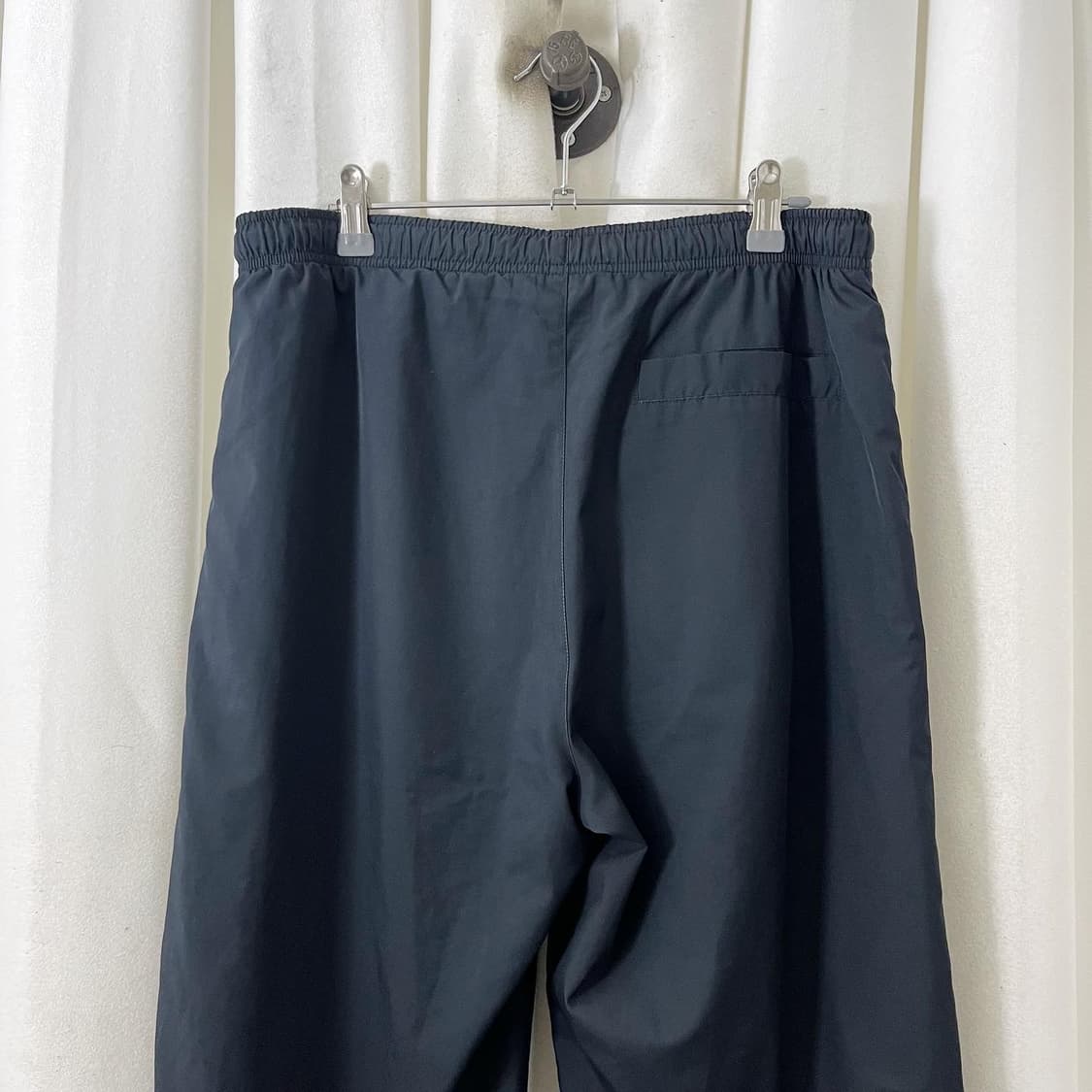 나이키 블랙 나일론 밴딩 팬츠 상품이미지5