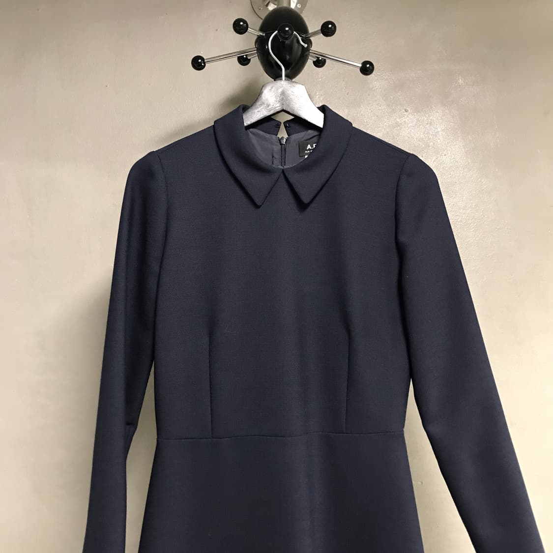 APC 아페쎄 카라 원피스 네이비 XS 상품이미지2