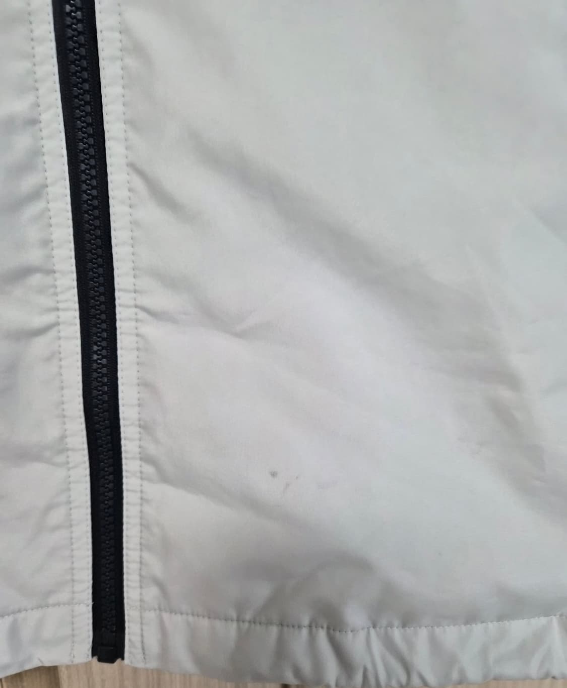 아식스 네이비X그레이 올드스쿨 바람막이 상품이미지5