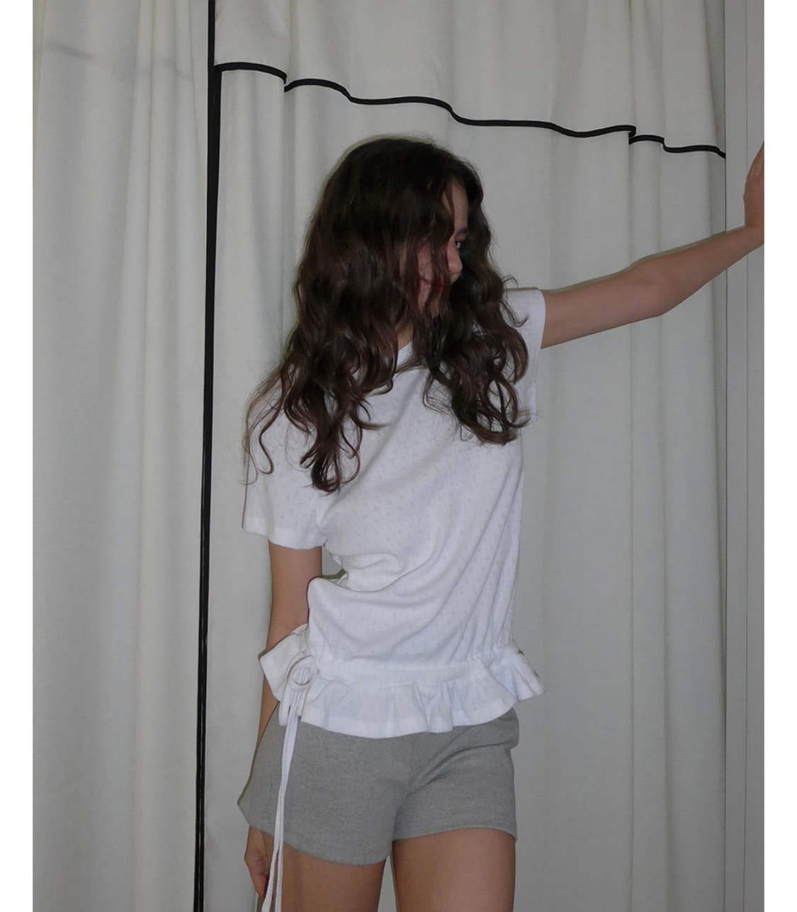 [새상품] rense 렌세 Eyelet Frill Half T-shirt 상품이미지6